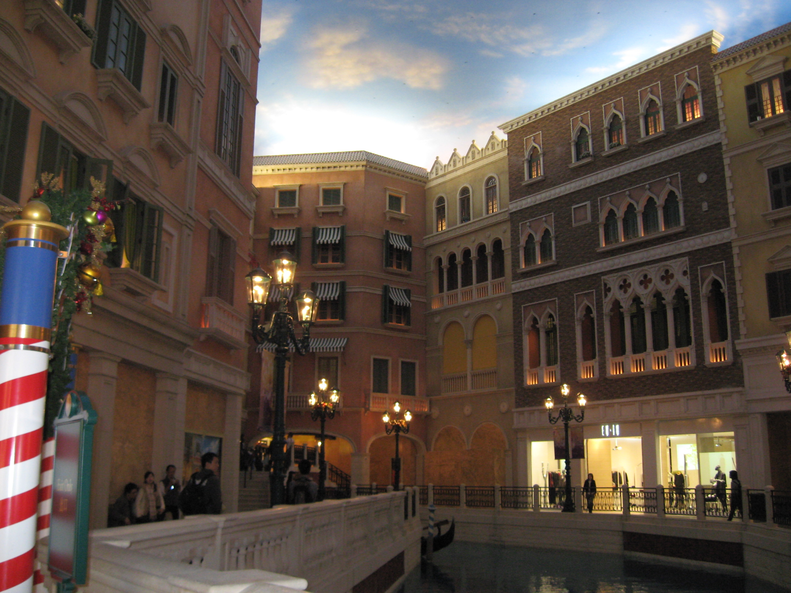 2019氹仔岛_旅游攻略_门票_地址_游记点评,澳门旅游景点推荐 - 去哪儿