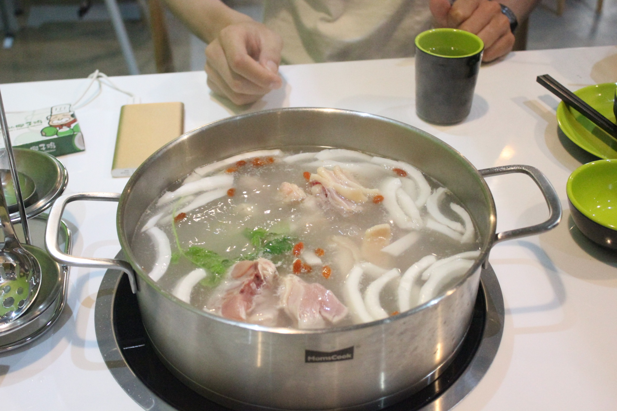 嗲嗲的椰子鸡(明珠广场店)