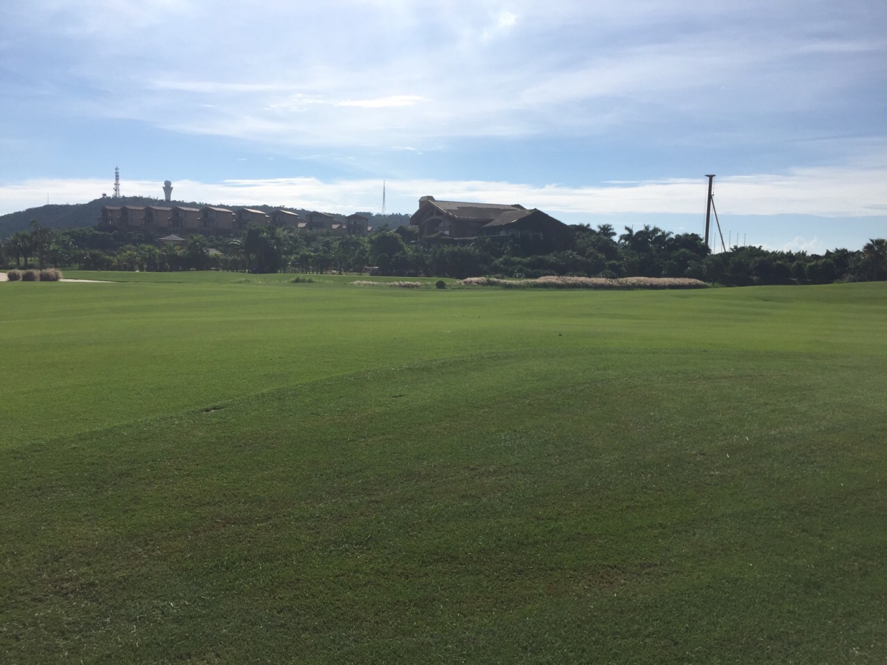 2021北海海门高尔夫球会玩乐攻略,大自然环境很好,性价比可以.