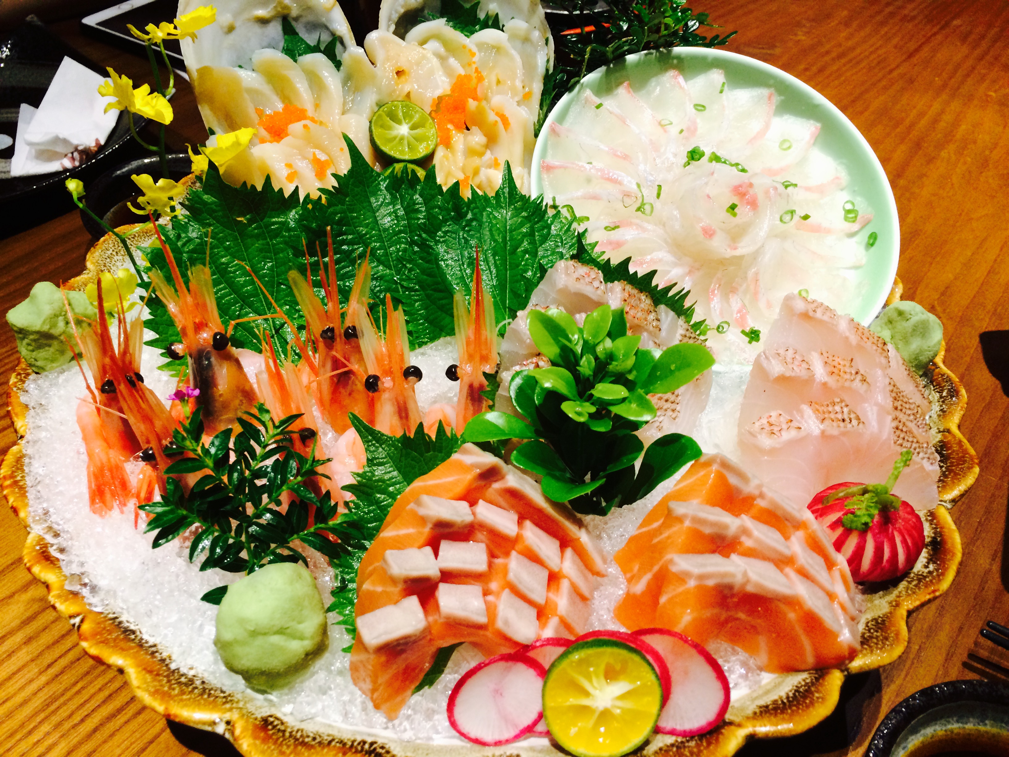 刺身拼盘:真的是吃的太多太多了,这家店的食材都从日本进口而来,固定