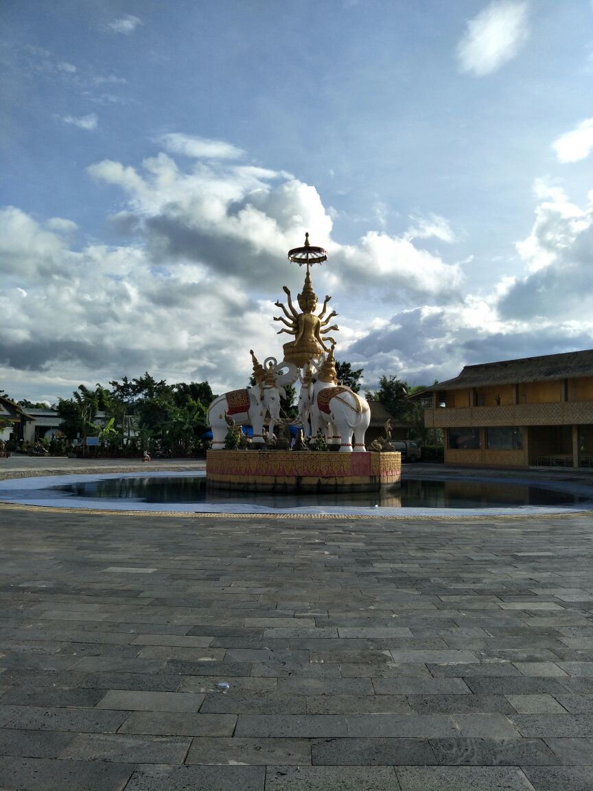 瑞麗邊寨喊沙旅遊風景區攻略,瑞麗邊寨喊沙旅遊風景區門票/遊玩攻略