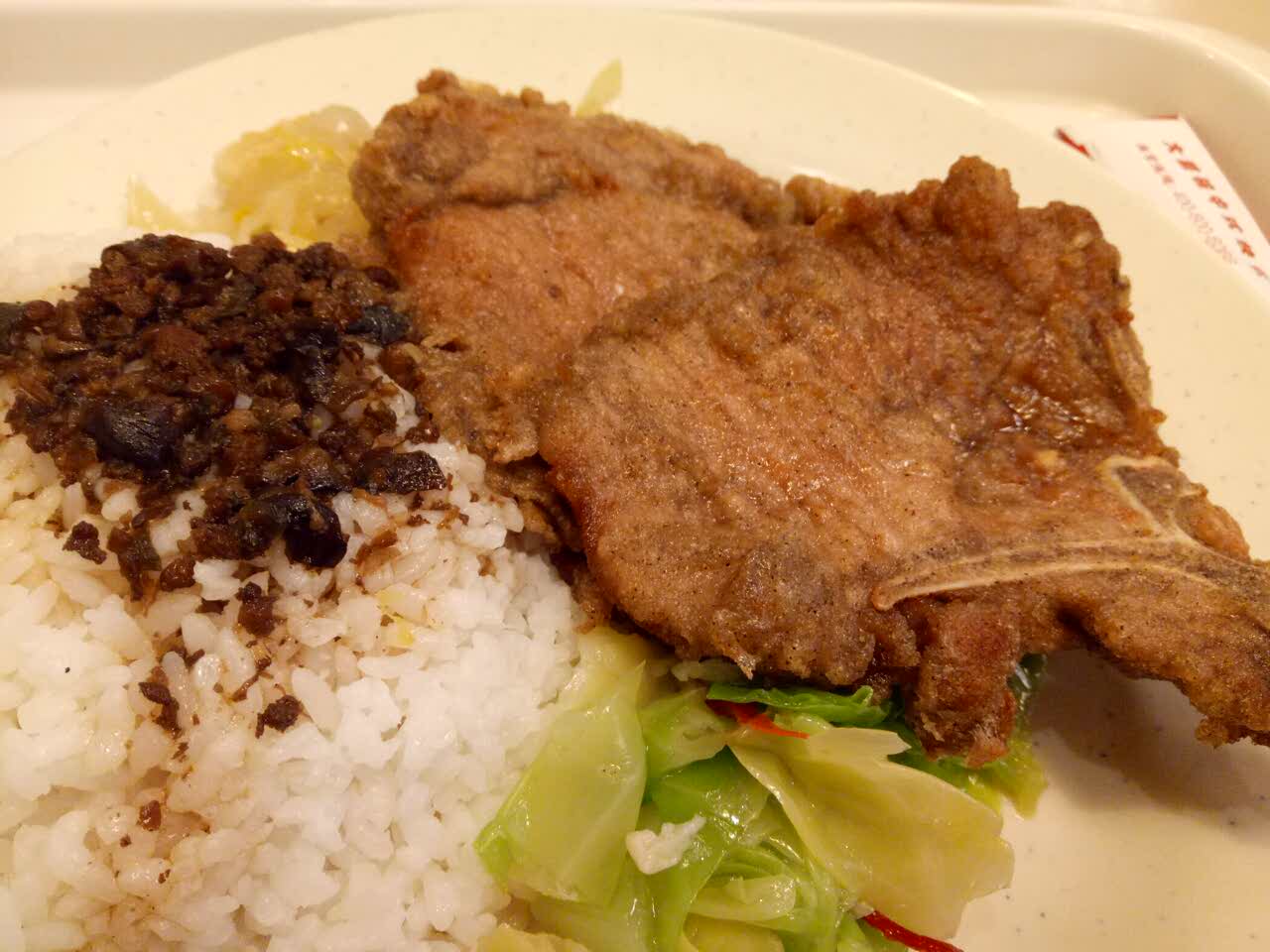 一如既往的支持大圆碗,经典排骨饭,超级好吃! 2016-12-23有用 ( 0)