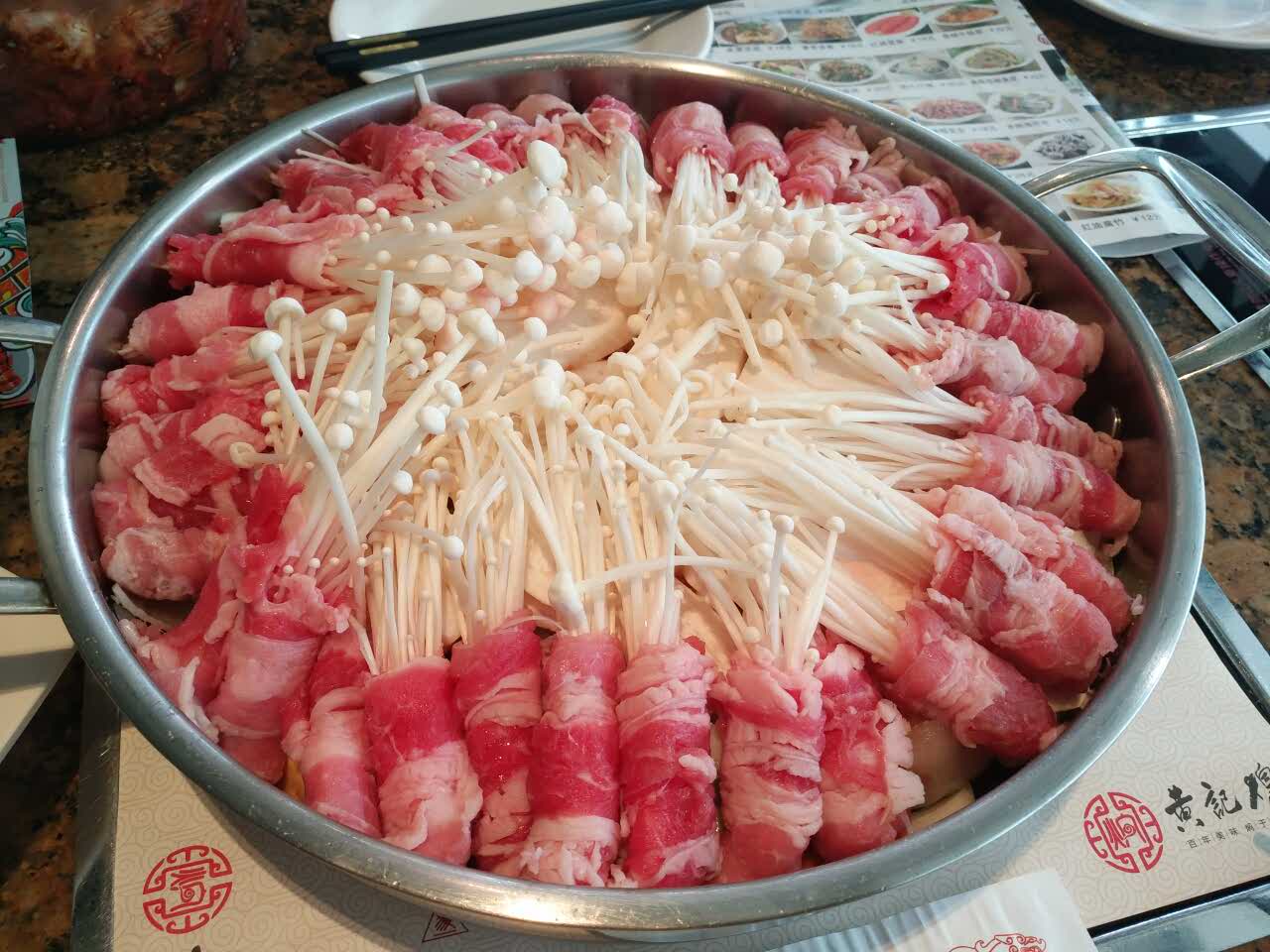 2023黄记煌三汁焖锅(哈西万达店)美食餐厅,菜的味道还是很棒,很喜欢,.