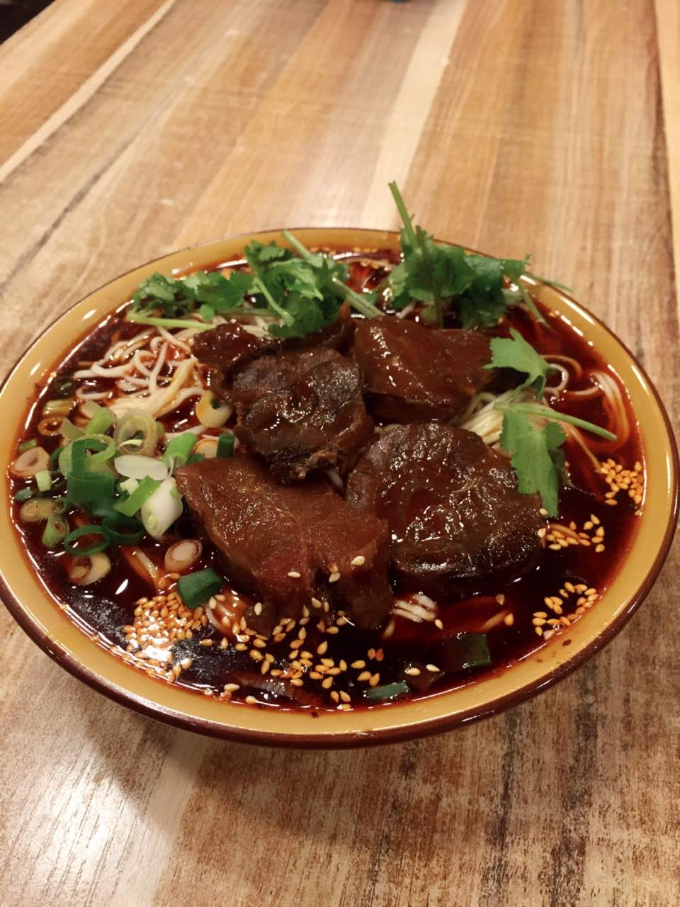 特色筋品牛肉面