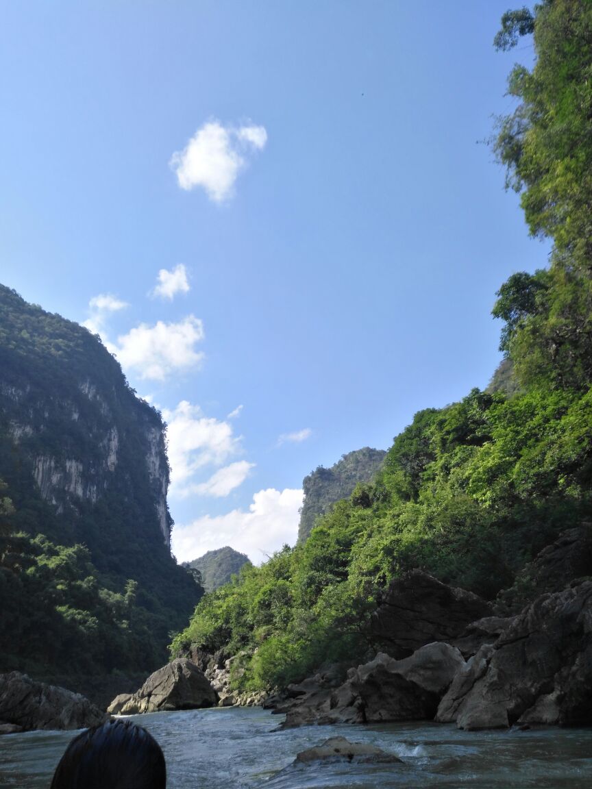 荔波荔波水春河漂流好玩吗,荔波荔波水春河漂流景点怎么样_点评_评价
