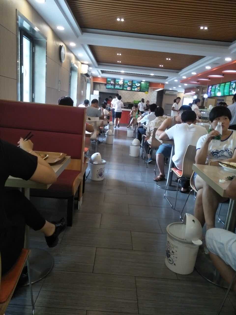 2021康康快餐美食餐厅,挺好的,中午吃的鱼,味道还. 【去哪儿攻略】