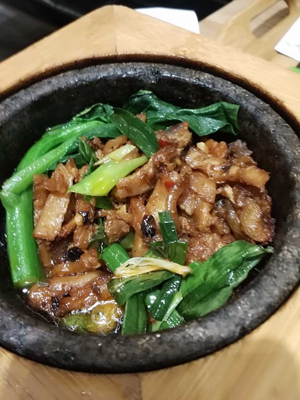 美頤美鮑汁排骨飯(梅華店)