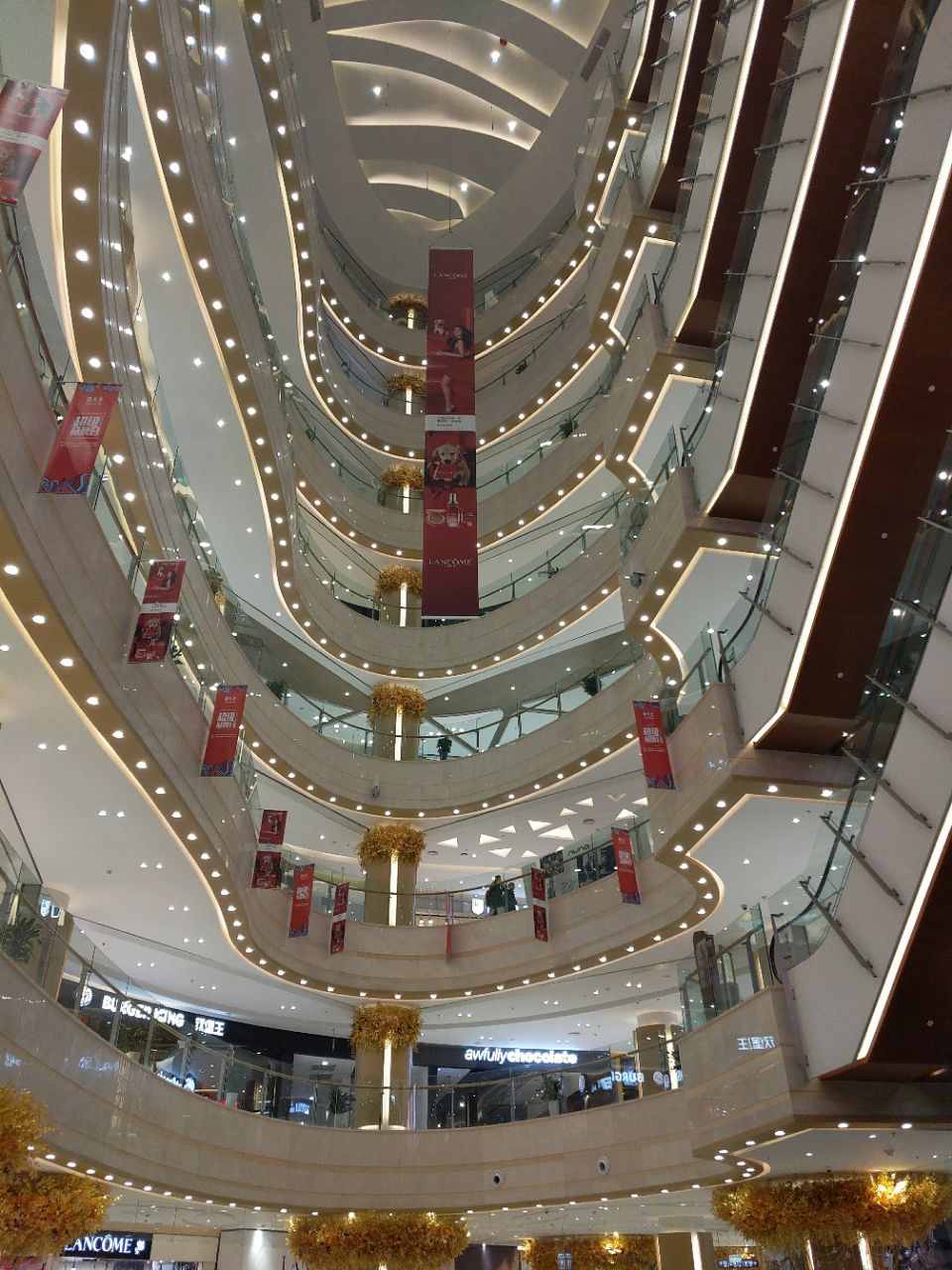 淮南八佰伴购物商场图片