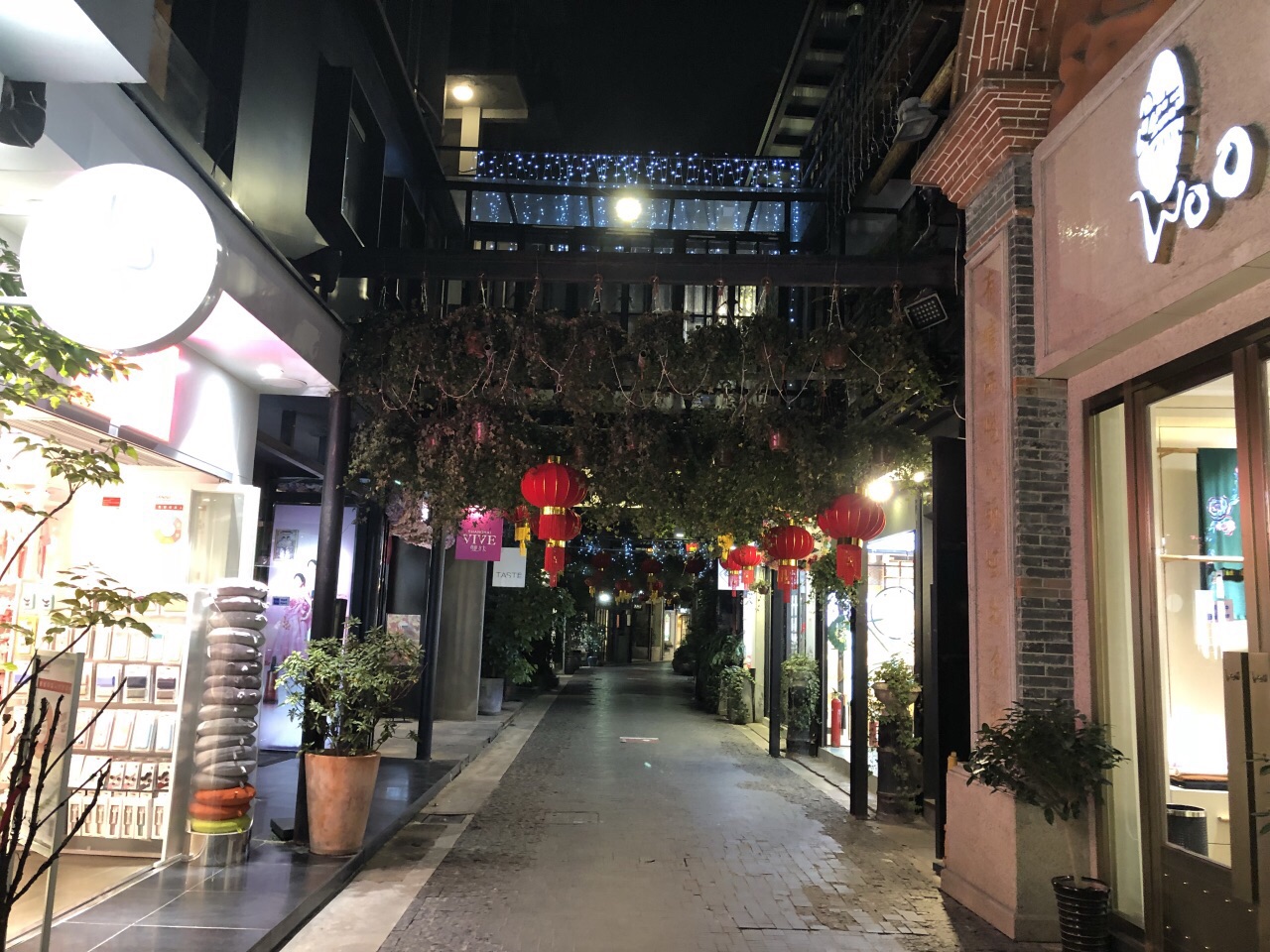 上海田子坊夜景图片图片