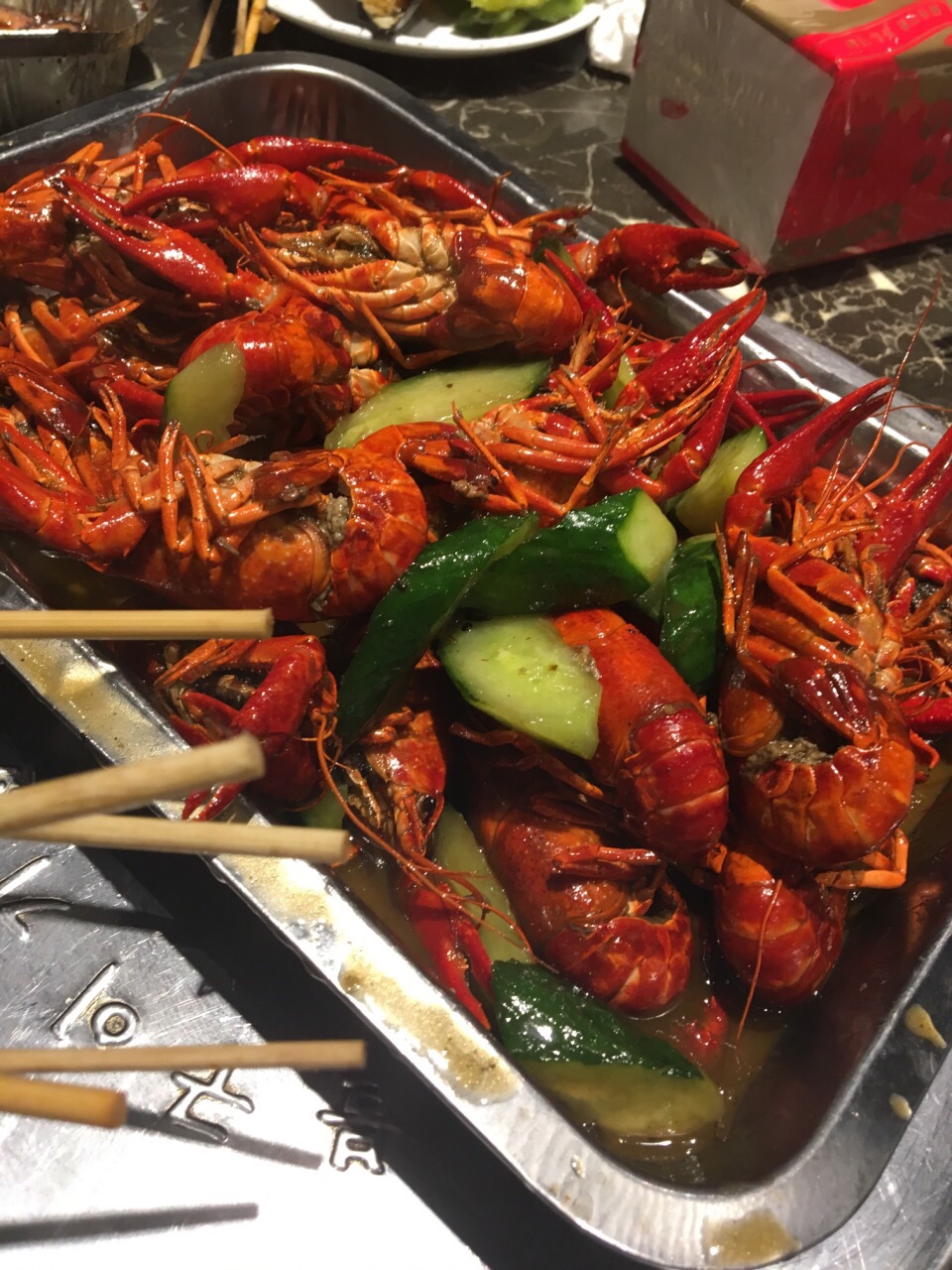 2021邓记龙虾美食餐厅,强烈推荐.他们家的小龙虾还.【去哪儿攻略】