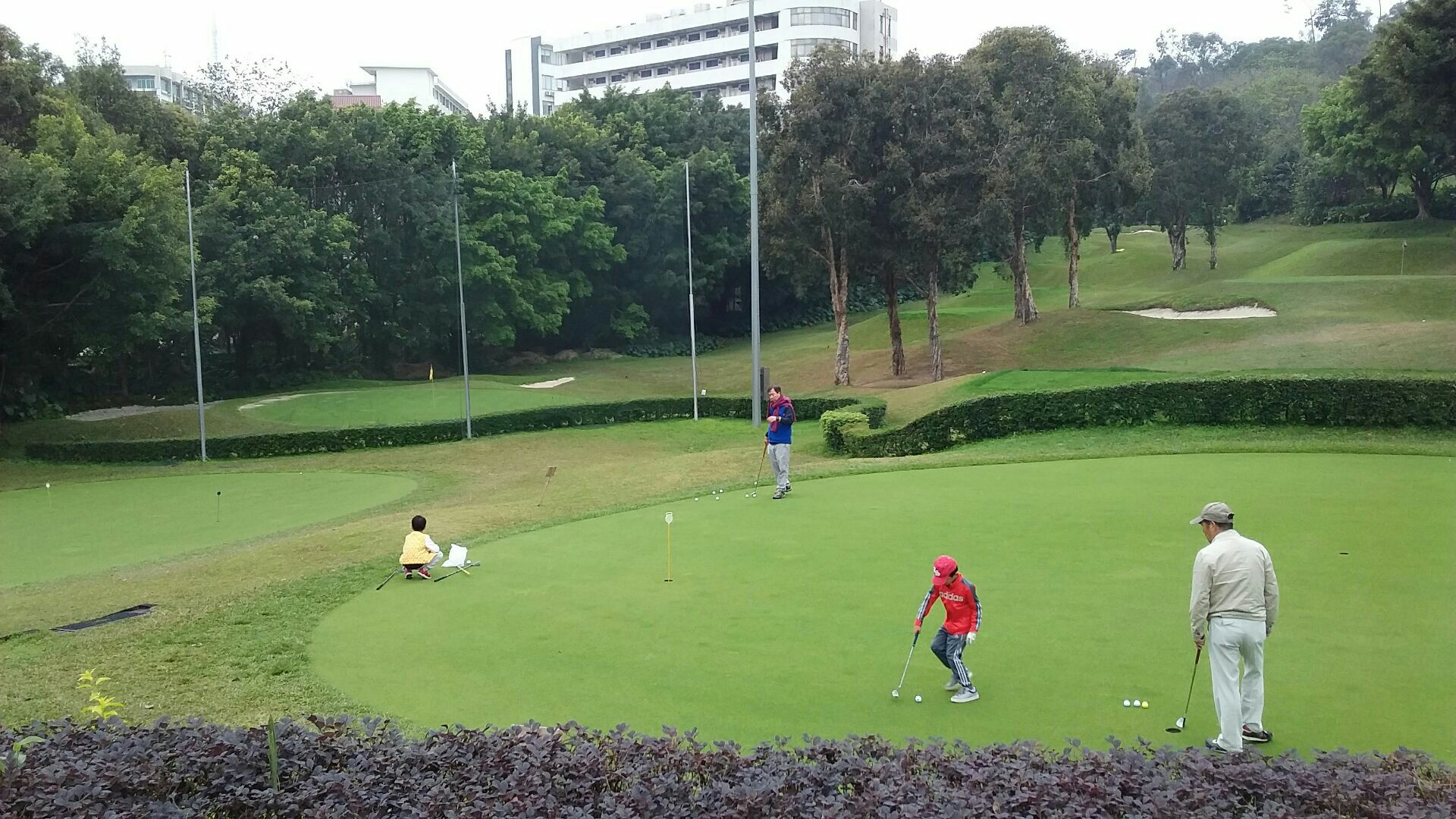 麓湖高尔夫乡村俱乐部
