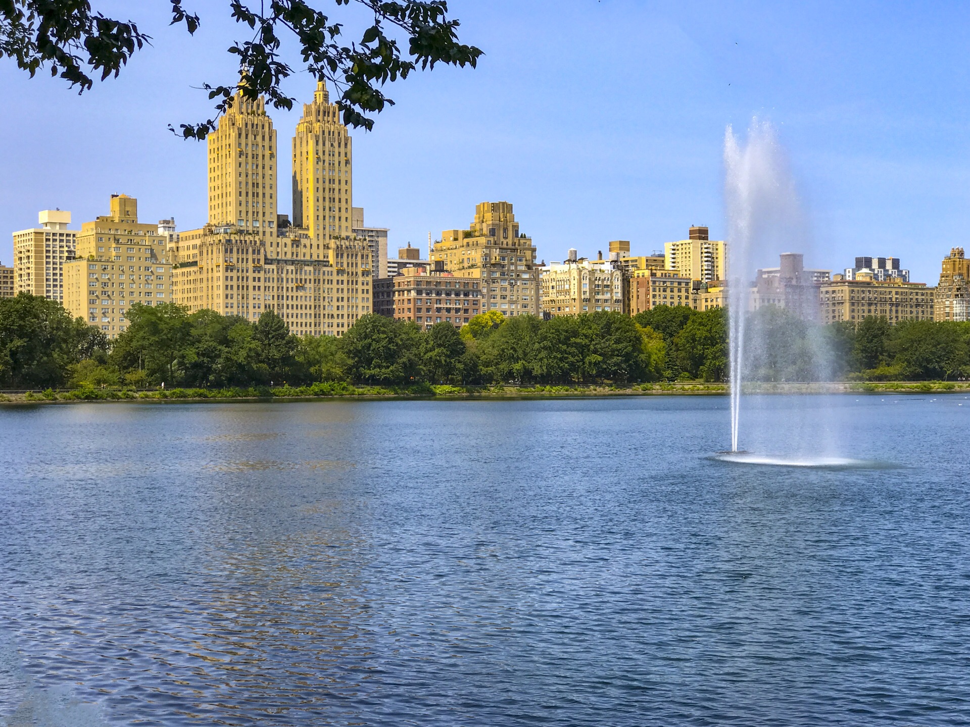 中央公园，纽约 (© Tony Shi Photography/Getty Images) @20200330 | NiceBing 必应美图 - 精彩世界,一触即发