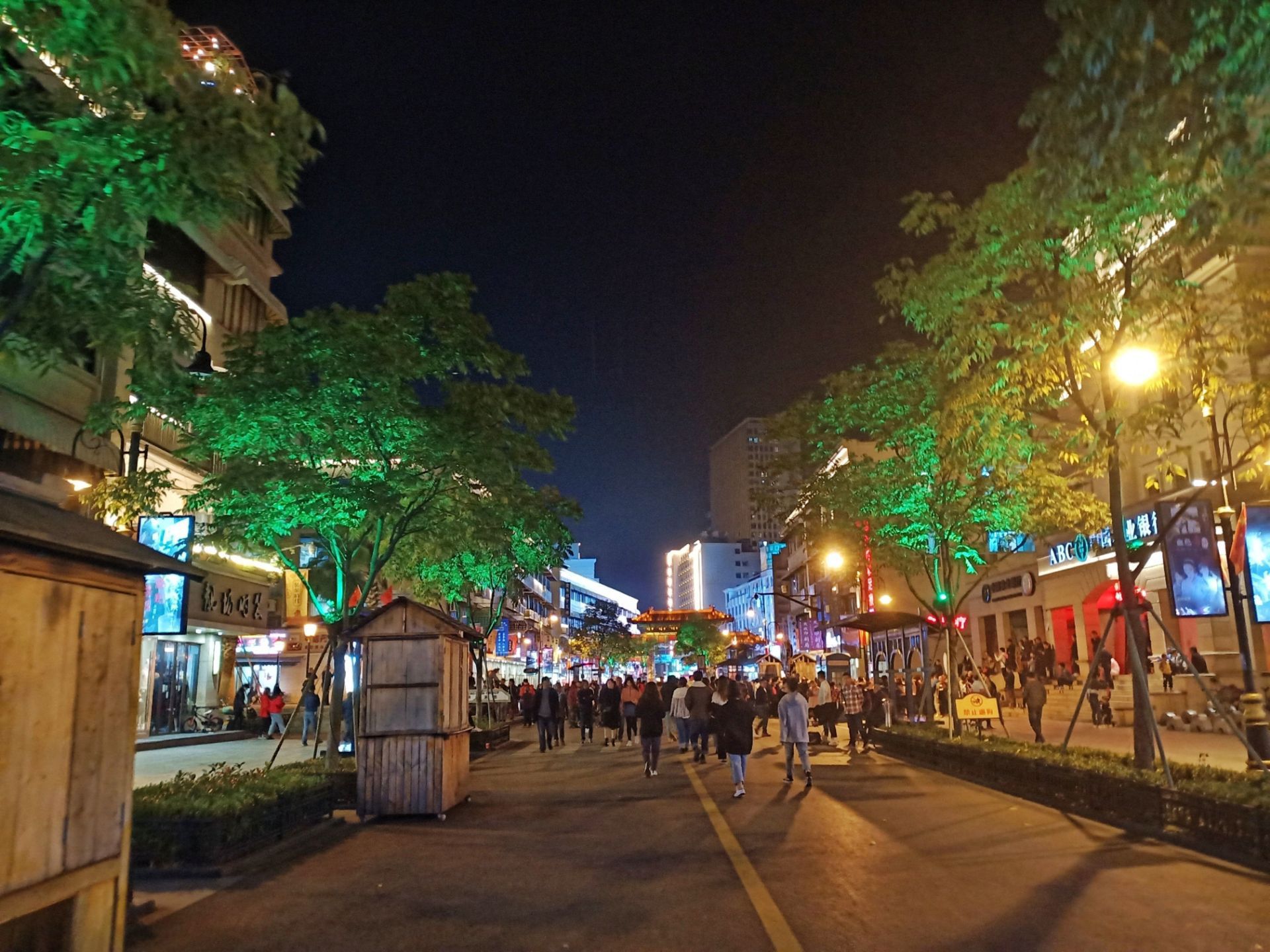 横店影视城万盛南街怎么样/如何去,万盛南街购物好不好_点评_评价