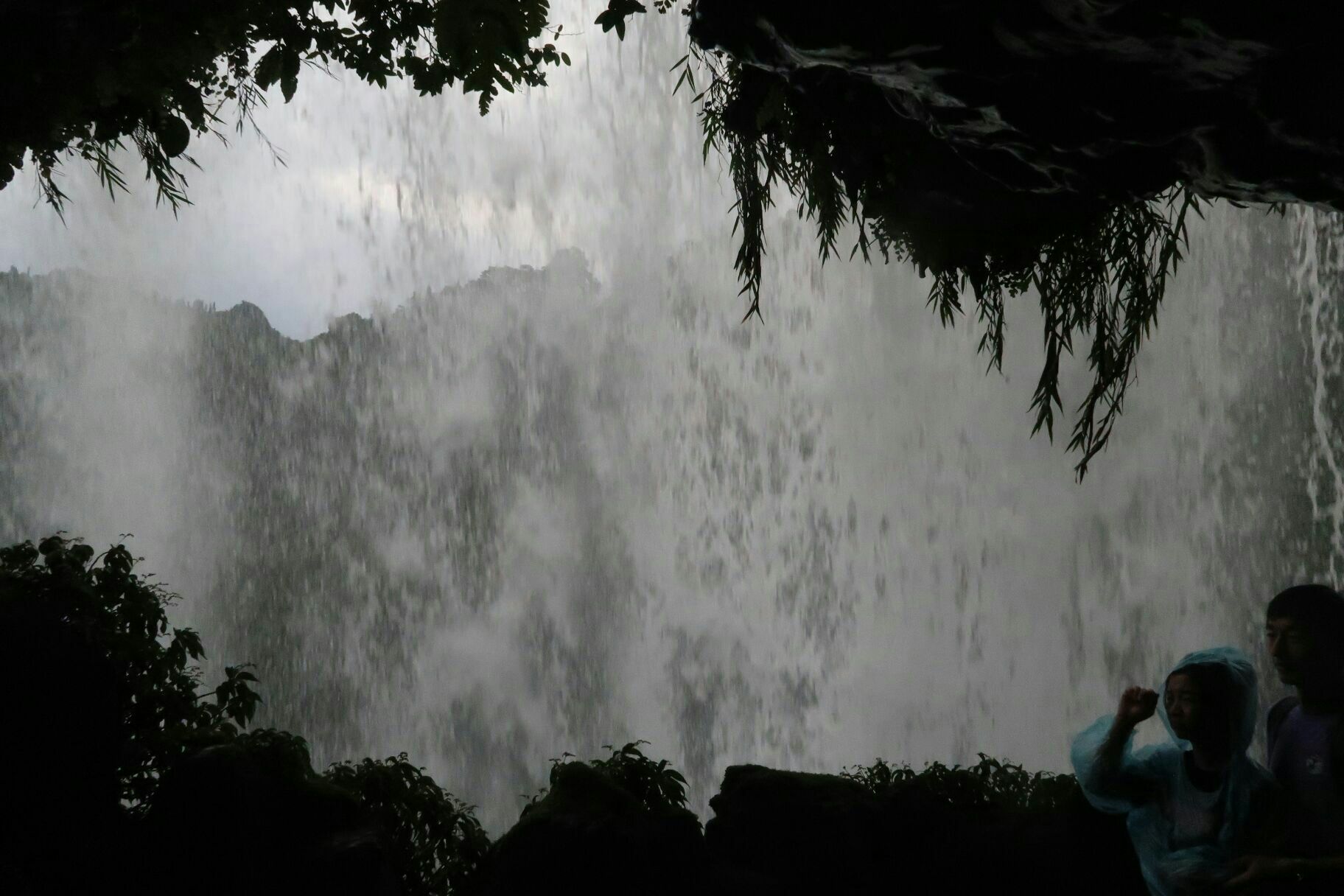 除了“水瀑”，还有“冰瀑”，中国的瀑布有多美？_新浪科技_新浪网