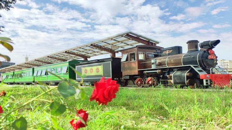 彭州湔江河谷旅游小火车