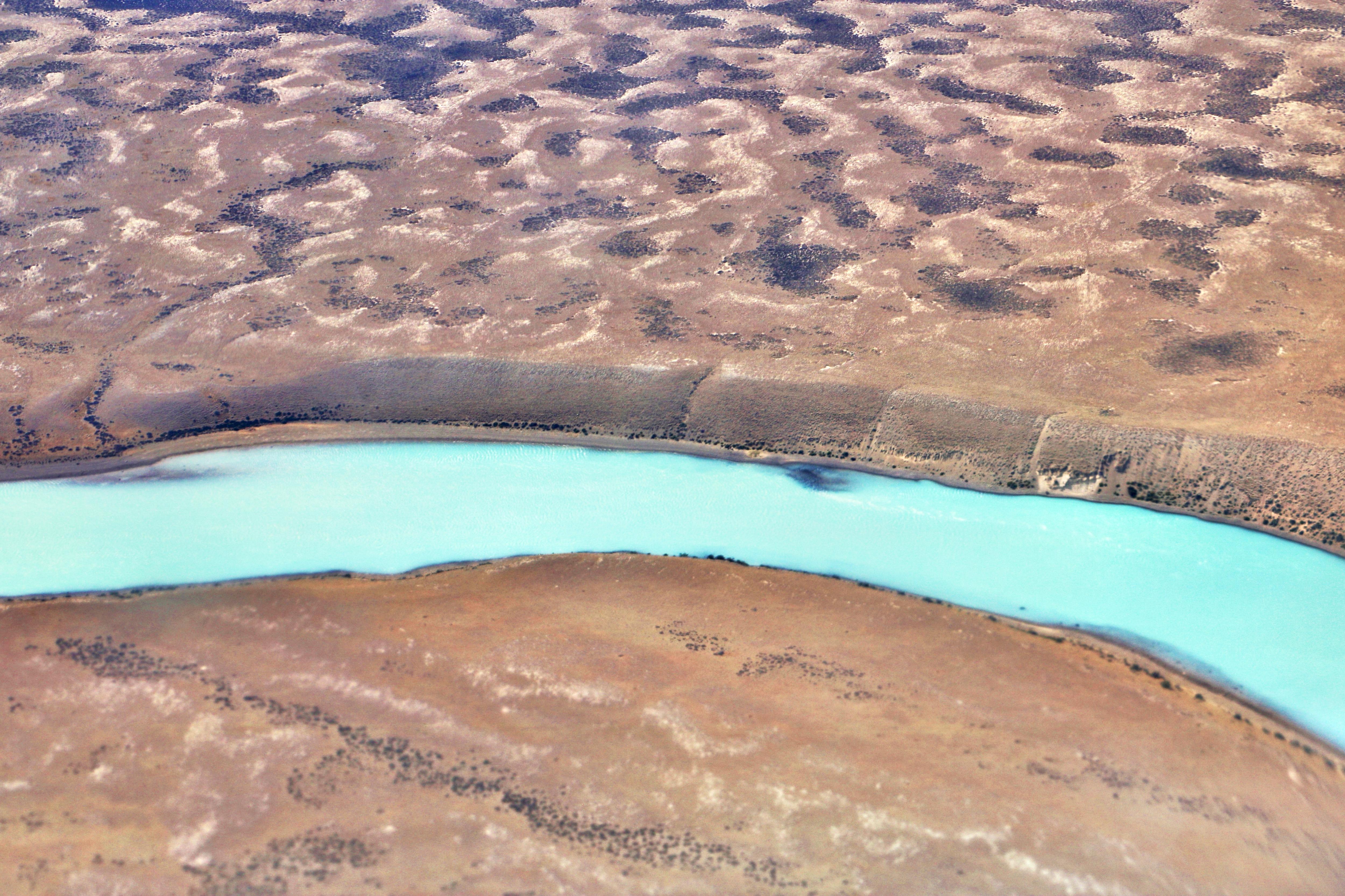 圣克鲁斯河 直线距离>100km