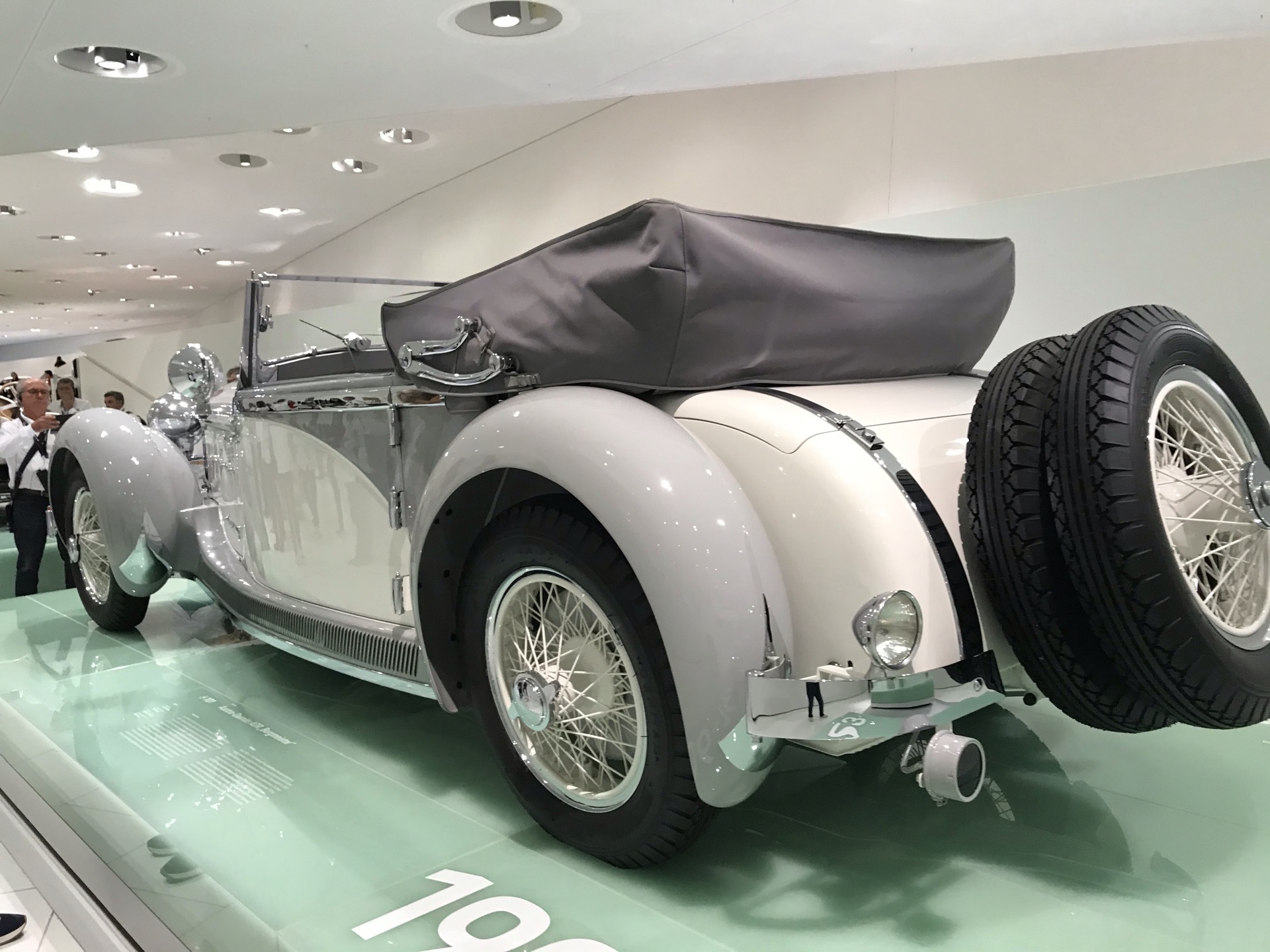 保时捷博物馆以“未来遗产”传送门开启全新时间之旅 - Porsche Newsroom CHN