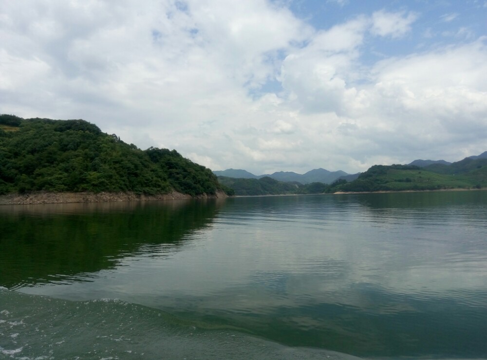 新昌沃洲湖图片