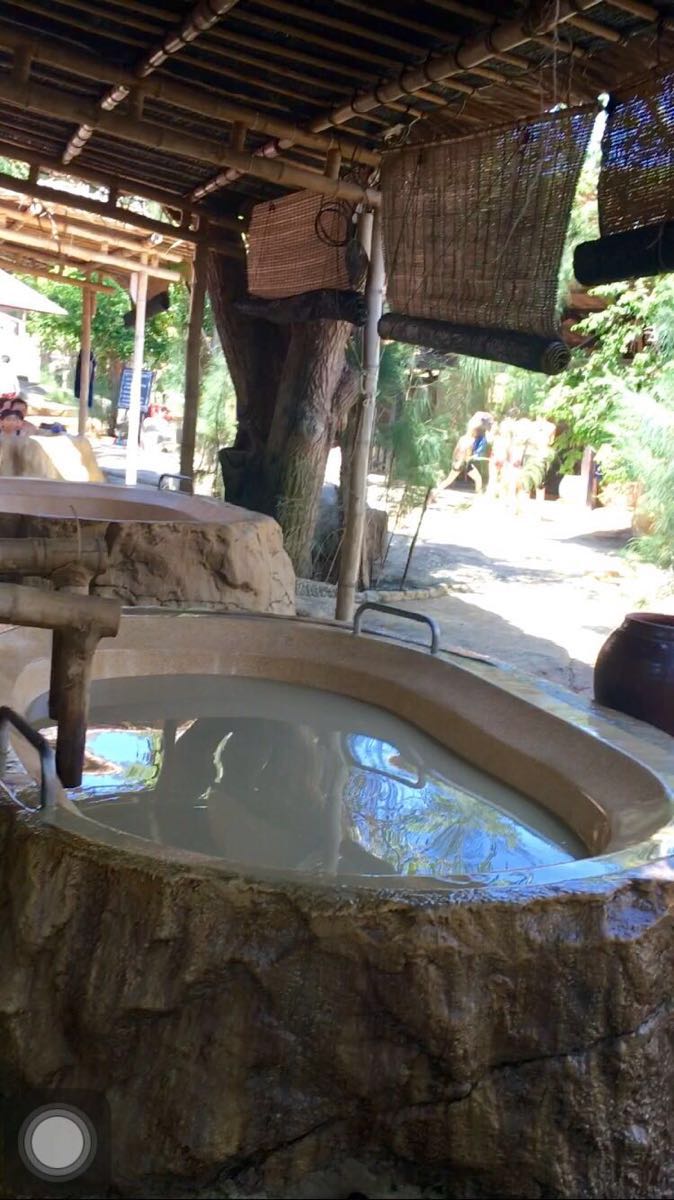 i-resort热矿泥浴