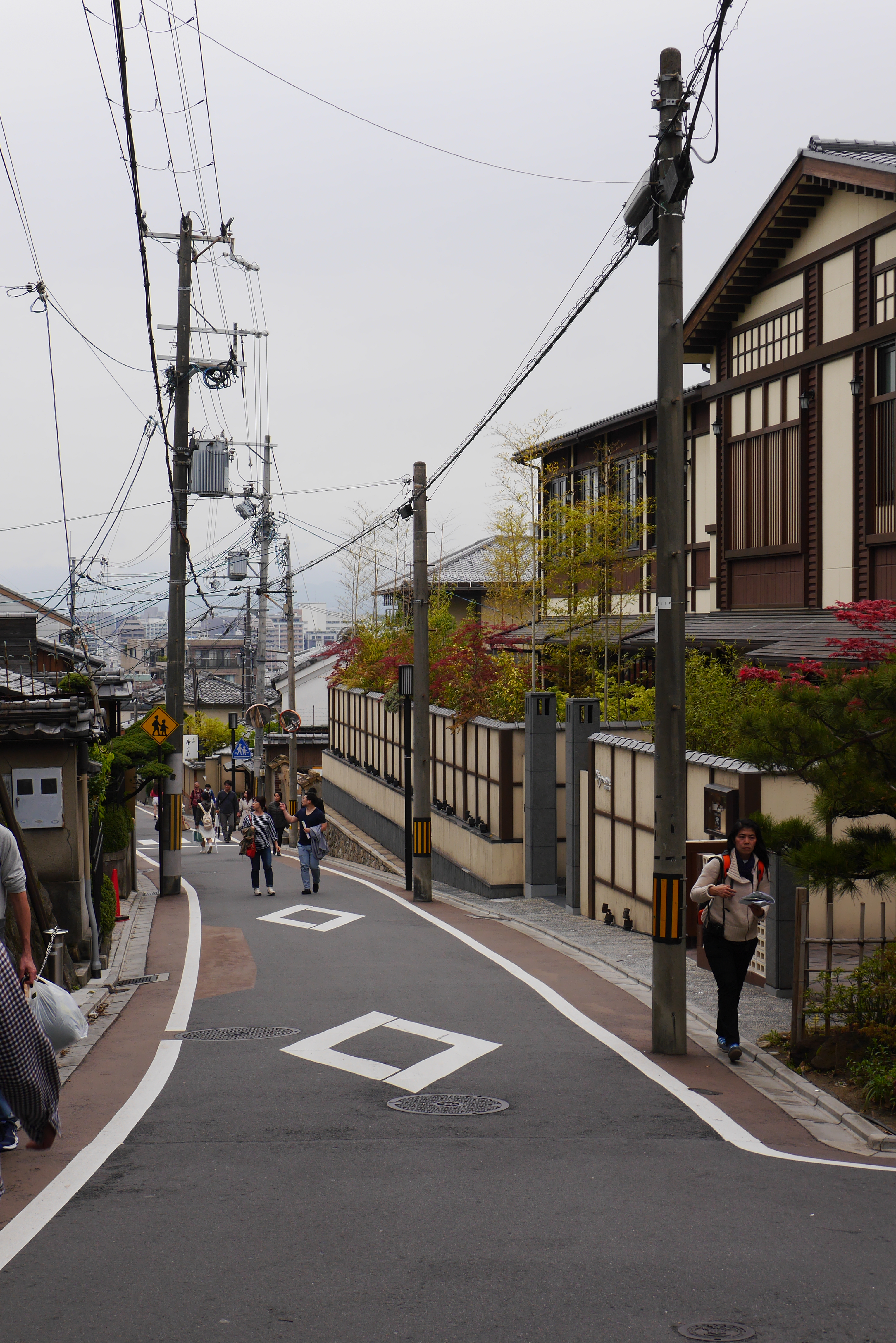 京都清水坂购物攻略,清水坂物中心/地址/电话/营业时间【携程攻略】