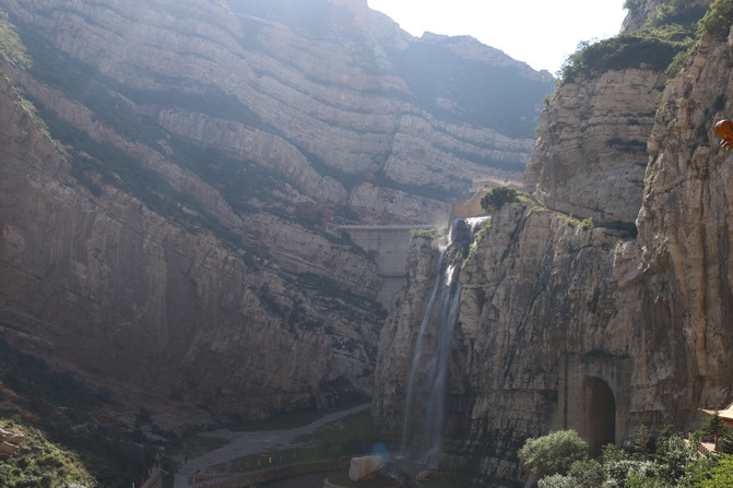 云冈石窟详细游览攻略 100m080000002v1431449_R_671_10000_Q90.jpg?proc=autoorient