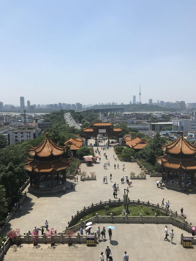 全家9口武汉三天两夜之旅