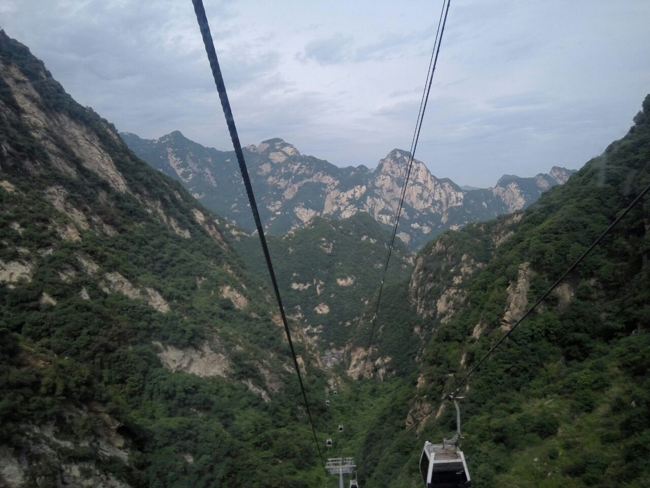 华山西线索道