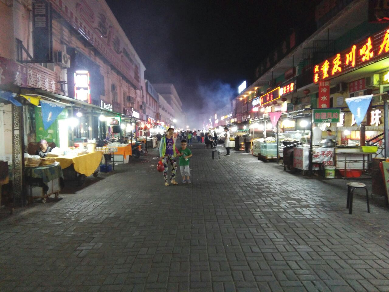 2019布尔津河堤夜市-旅游攻略-门票-地址-问答-游记点评,布尔津旅游旅