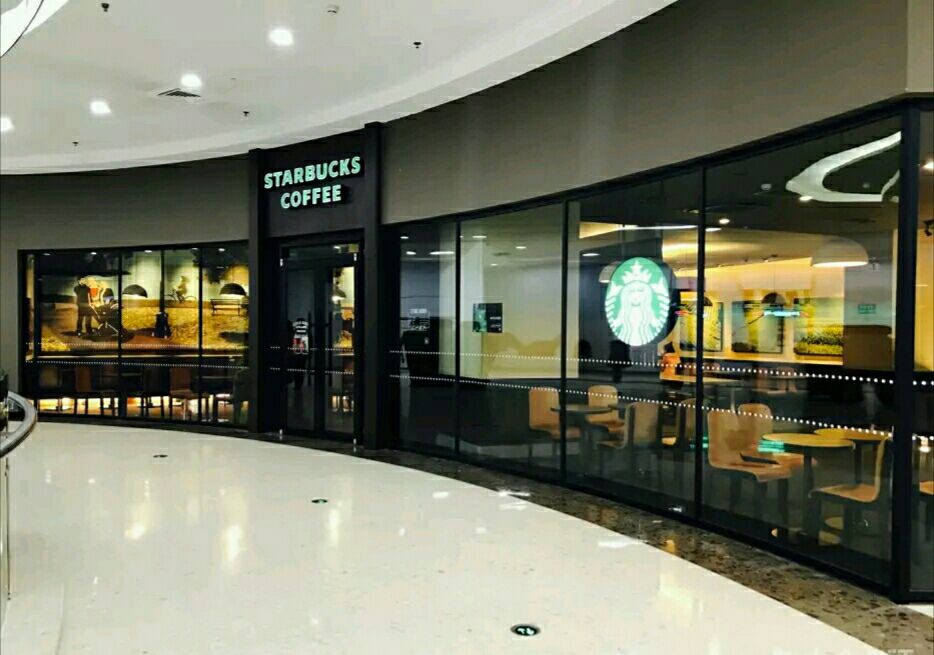 星巴克(金融中心店)