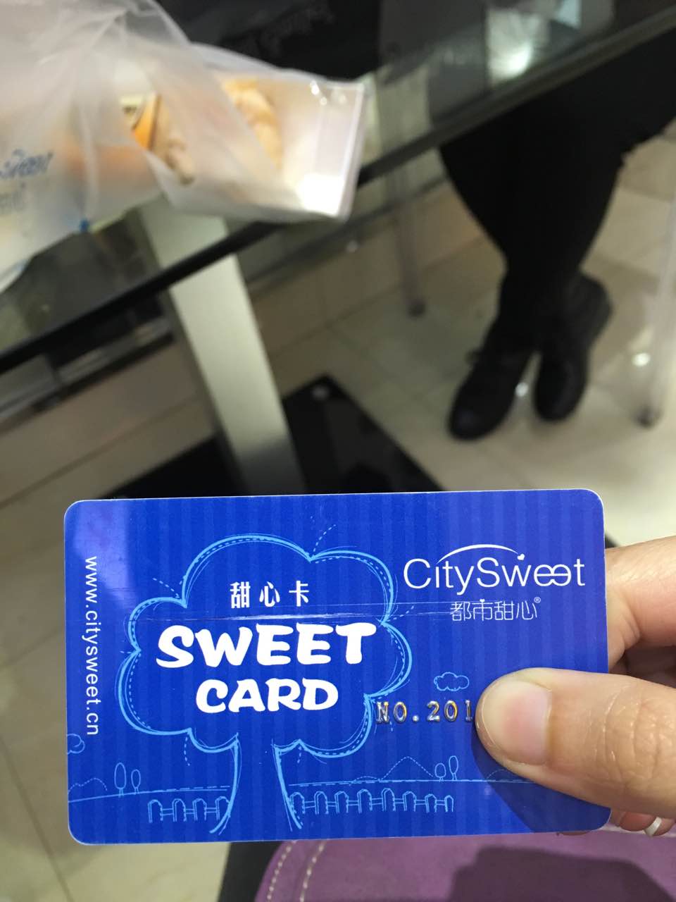 有两张了,真的是良心品质,虽然价格会高一点,但真的比别的蛋糕店好