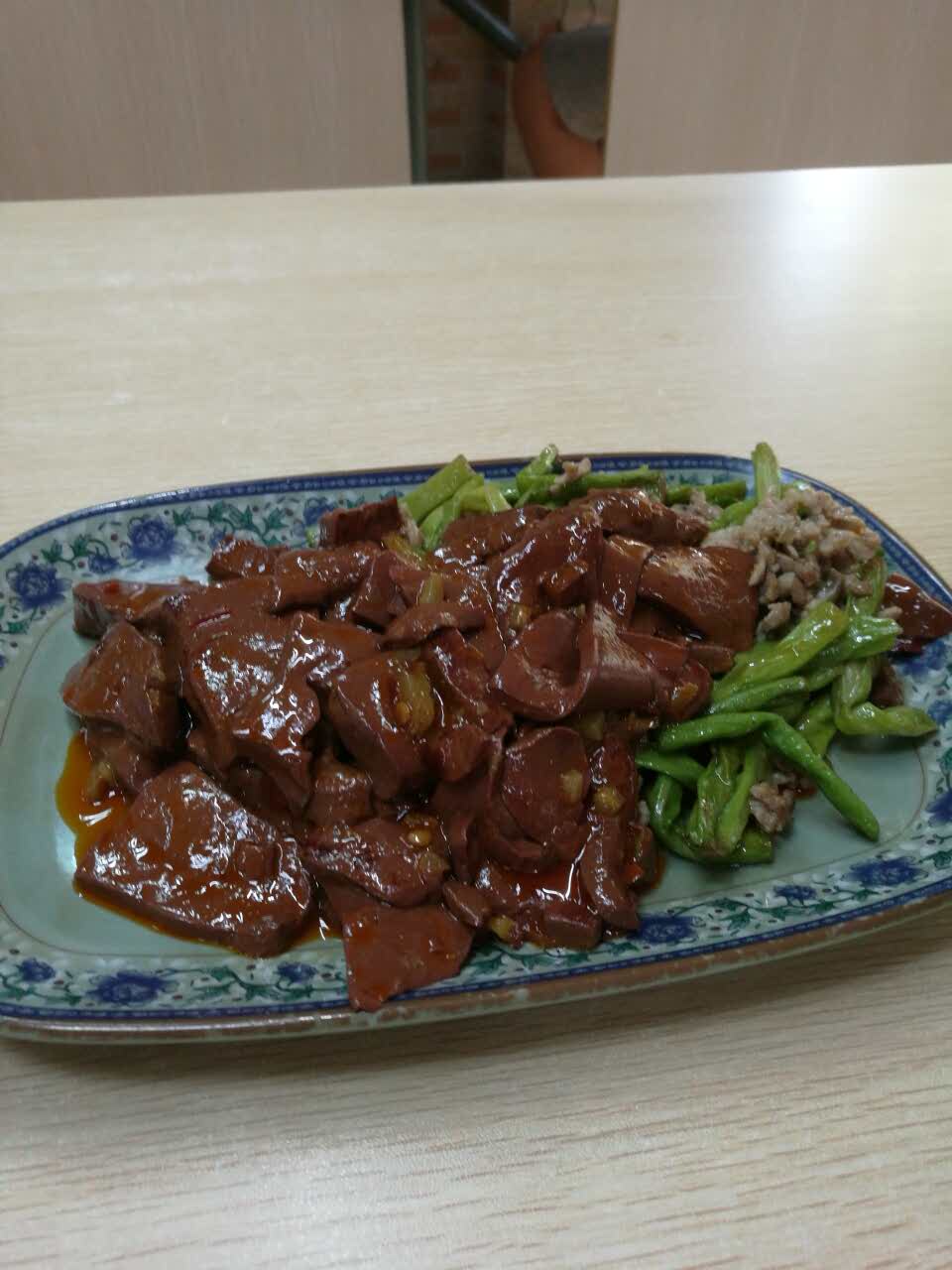 2025湘香自选餐厅美食餐厅,味道还不错，菜做的干净有光... 【去哪儿攻略】