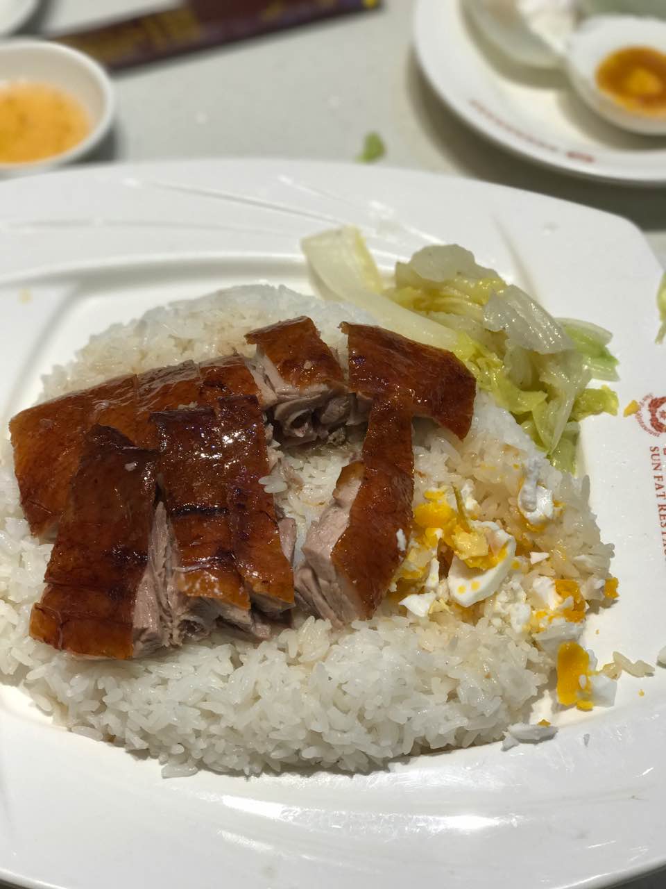 【攜程美食林】深圳香港新發燒臘茶餐廳(水圍店)餐館,燒鴨飯非常好吃