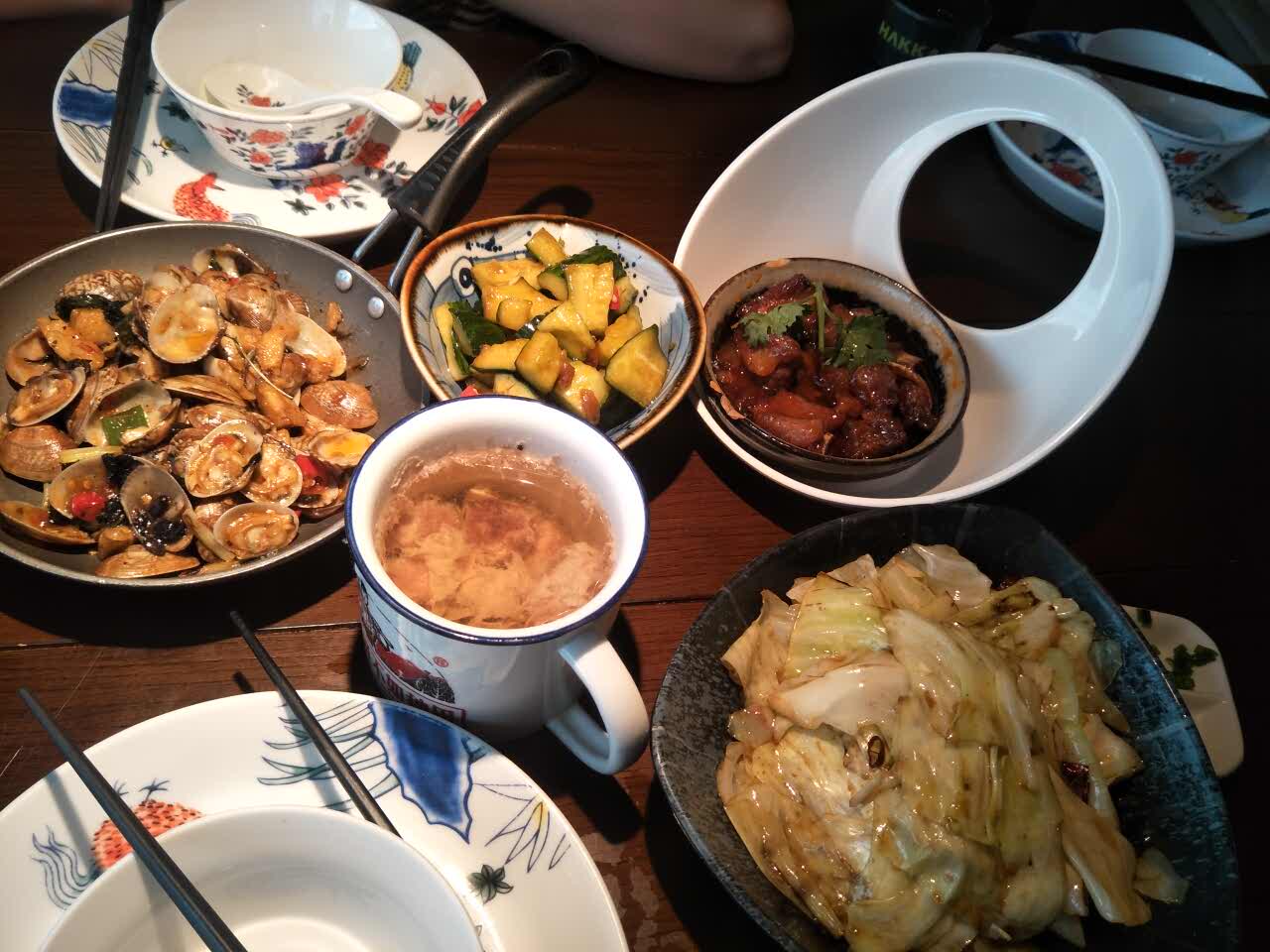 【携程美食林】深圳客语-客家菜(龙岗万科店)餐馆,吃一道菜吃到一半有