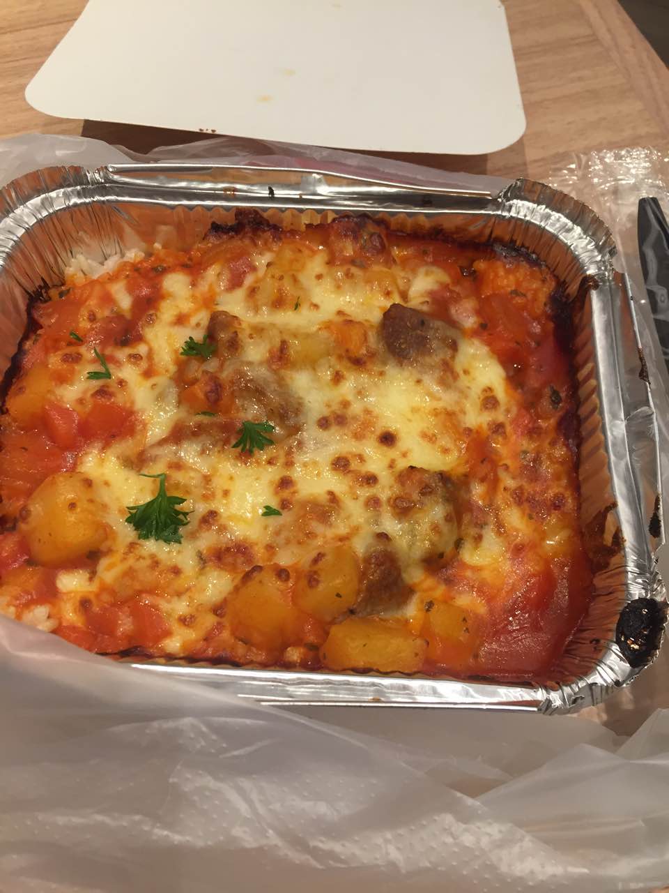 我家宝宝的最爱"牛肉焗饭〃.是必胜客的匈牙利风情牛肉焗饭哦.