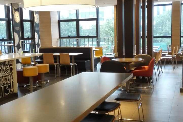上海麦当劳 丽宝商业广场店 攻略 麦当劳 丽宝商业广场店 特色菜推荐 菜单 人均消费 电话 地址 菜系 点评 营业时间 携程攻略