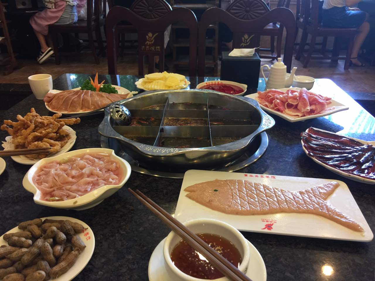 2019齐齐火锅(解放碑店)_旅游攻略_门票_地址_游记点评,重庆旅游景点