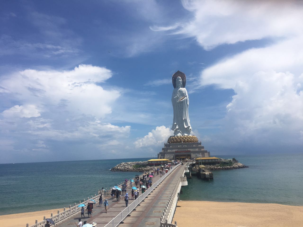 海南三亚旅游景点(海南海口旅游攻略必去景点)