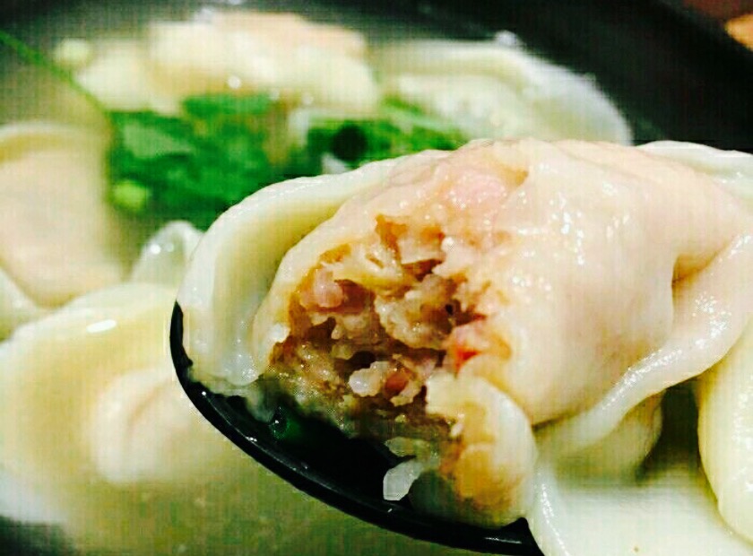 玲珑馄饨 4.0 分   条点评 直线距离10.7km