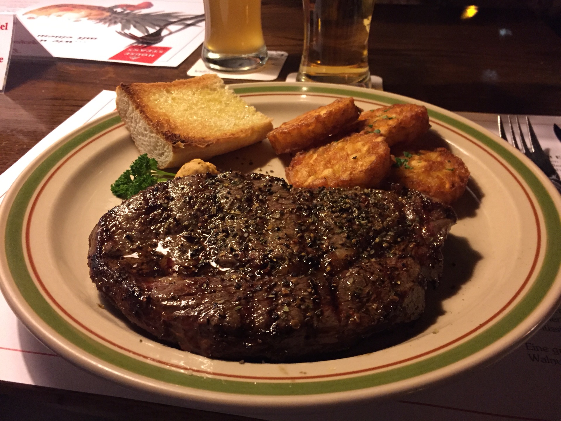 2022house of steaks美食餐厅,try their ribeye steak - th.