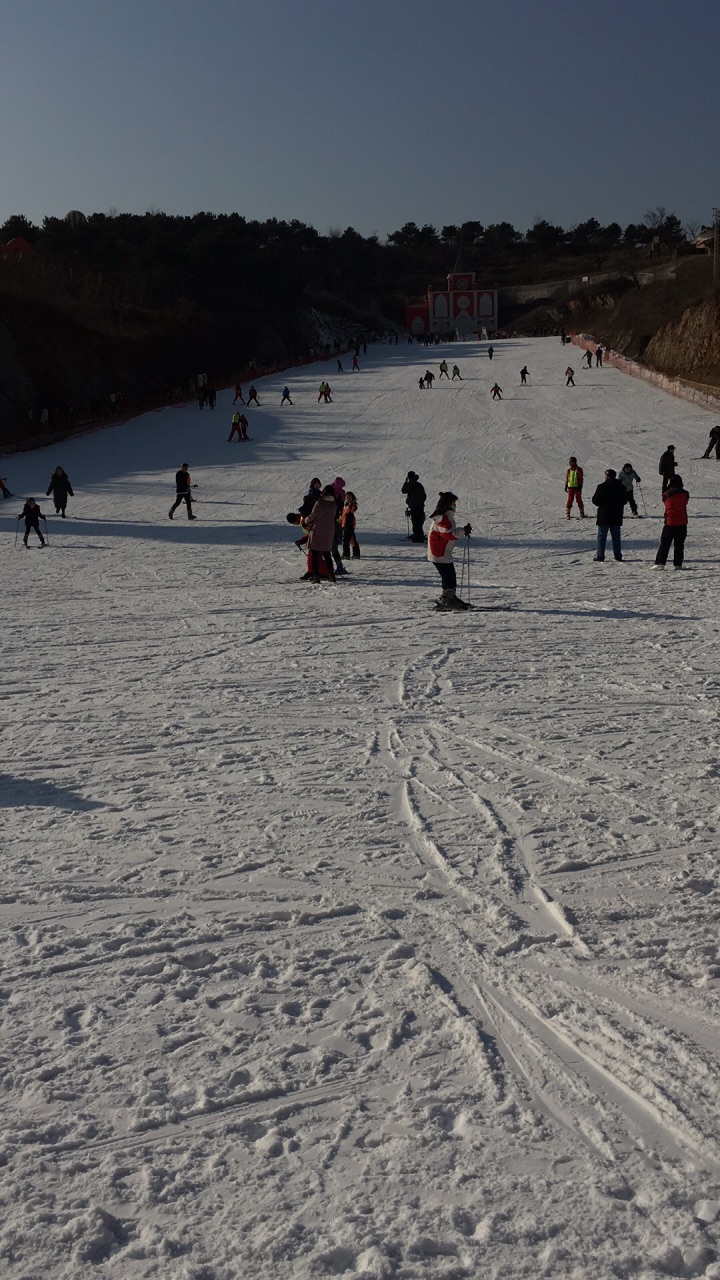 蓟州国际滑雪中心图片