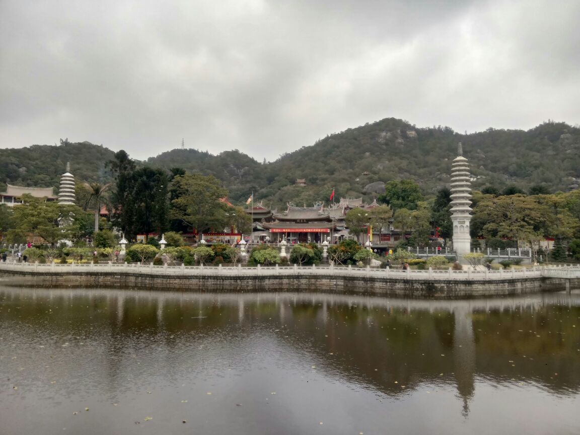 南普陀寺放生池