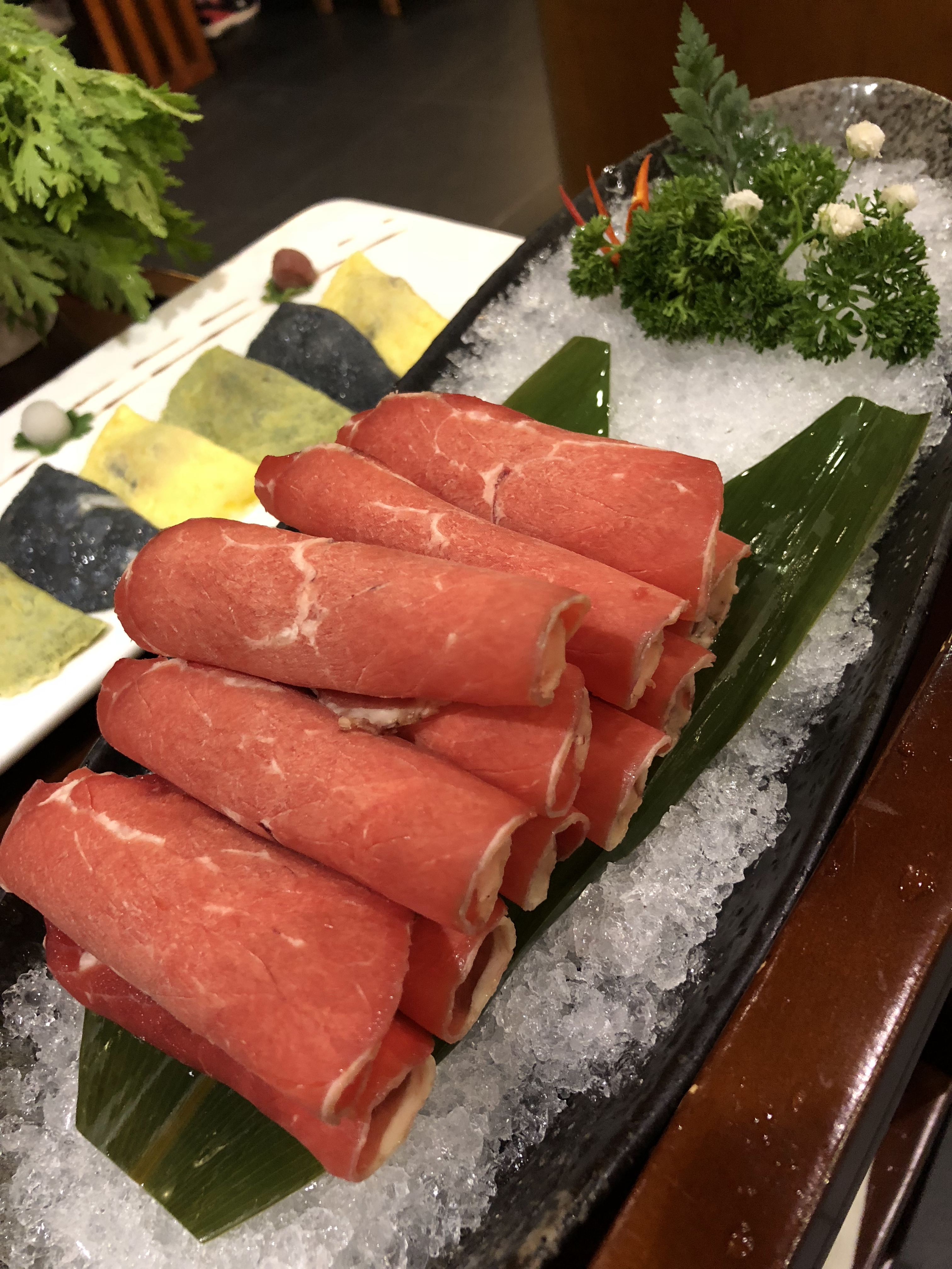 其他菜品也有店家自己的特色,如:爆浆手打虾丸等,而