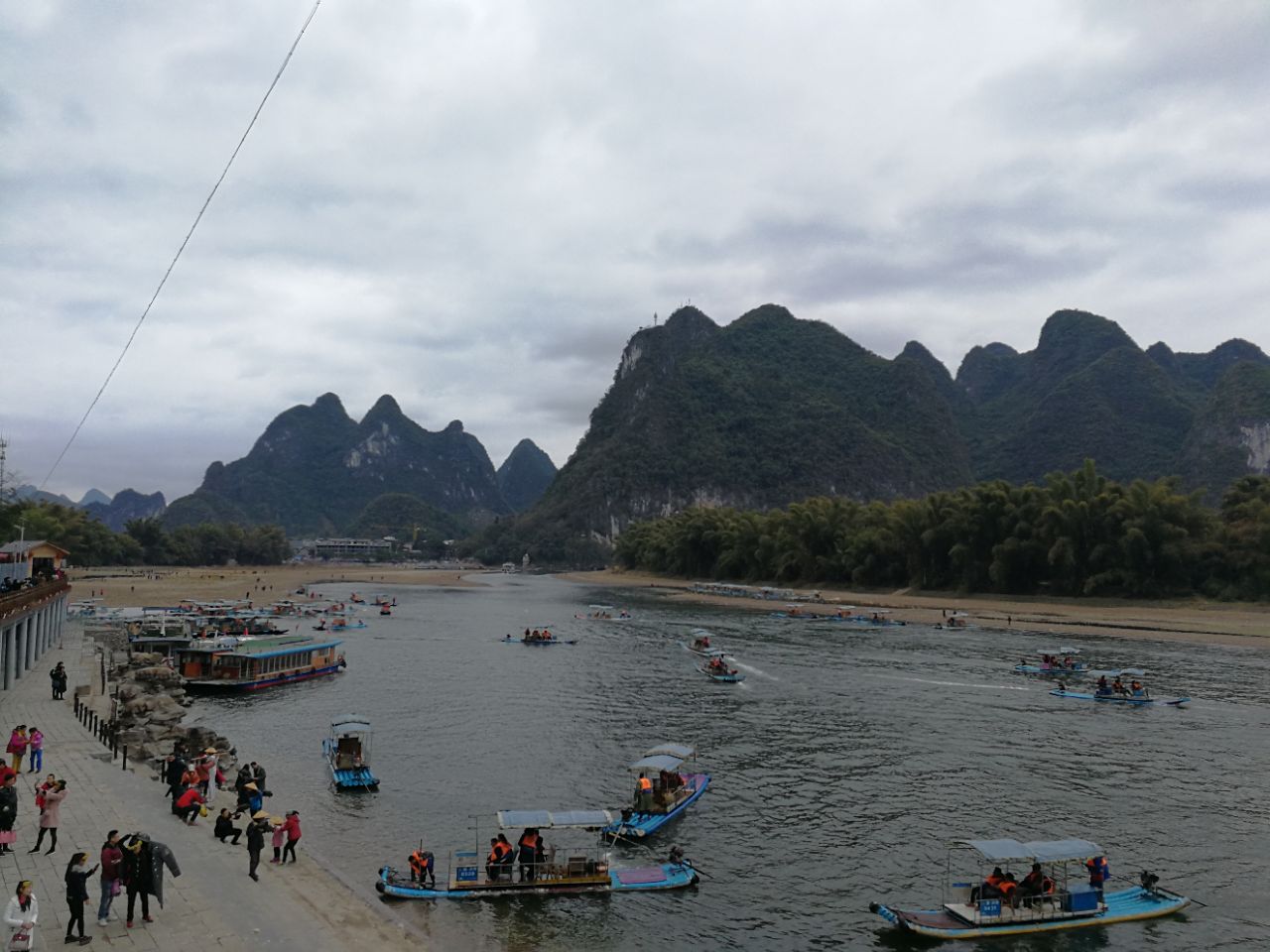 漓江竹筏游兴坪段