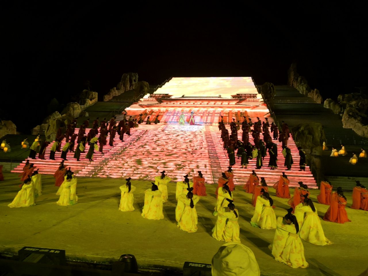 《中华泰山·封禅大典》实景演出