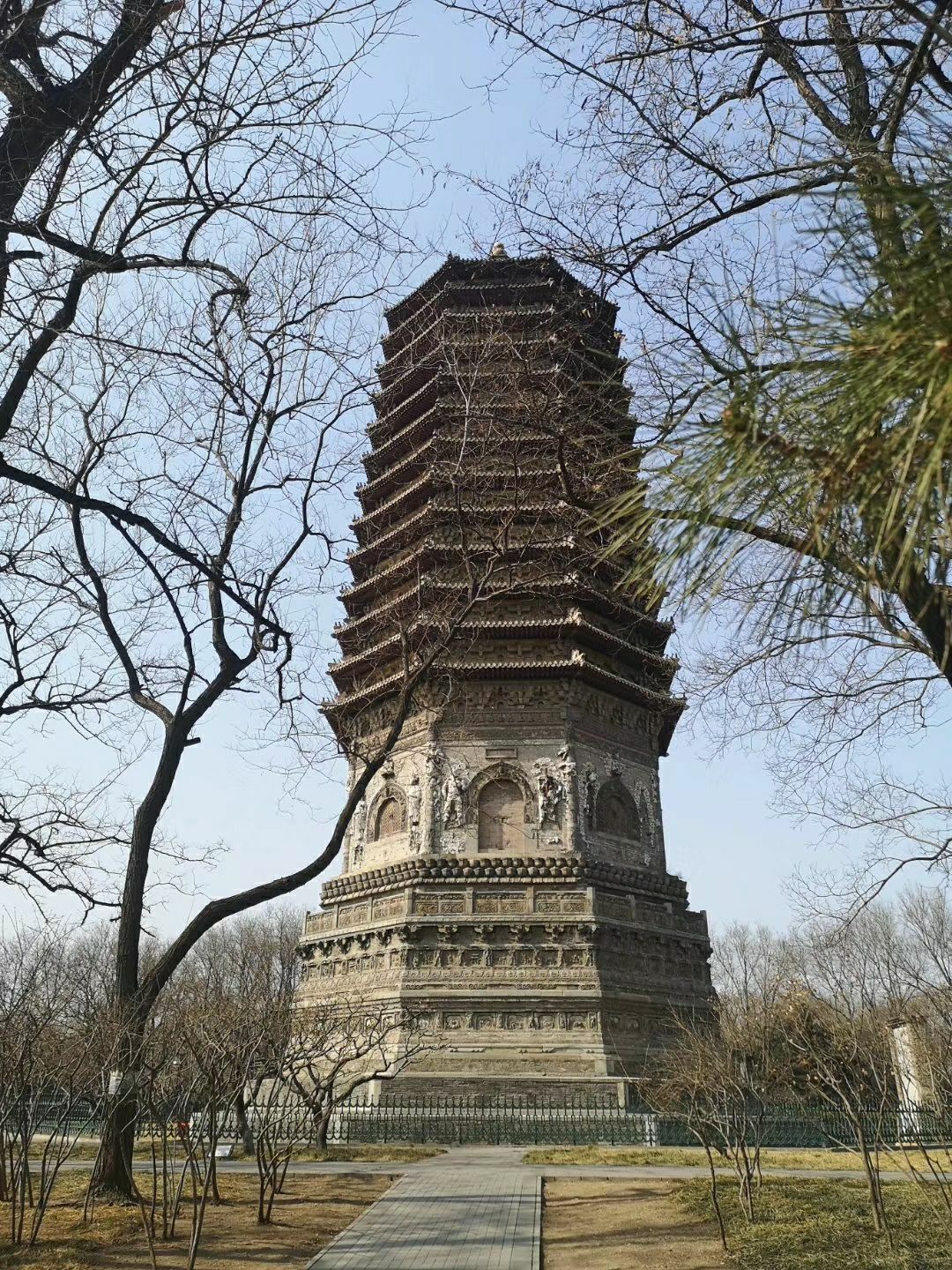 玲珑塔