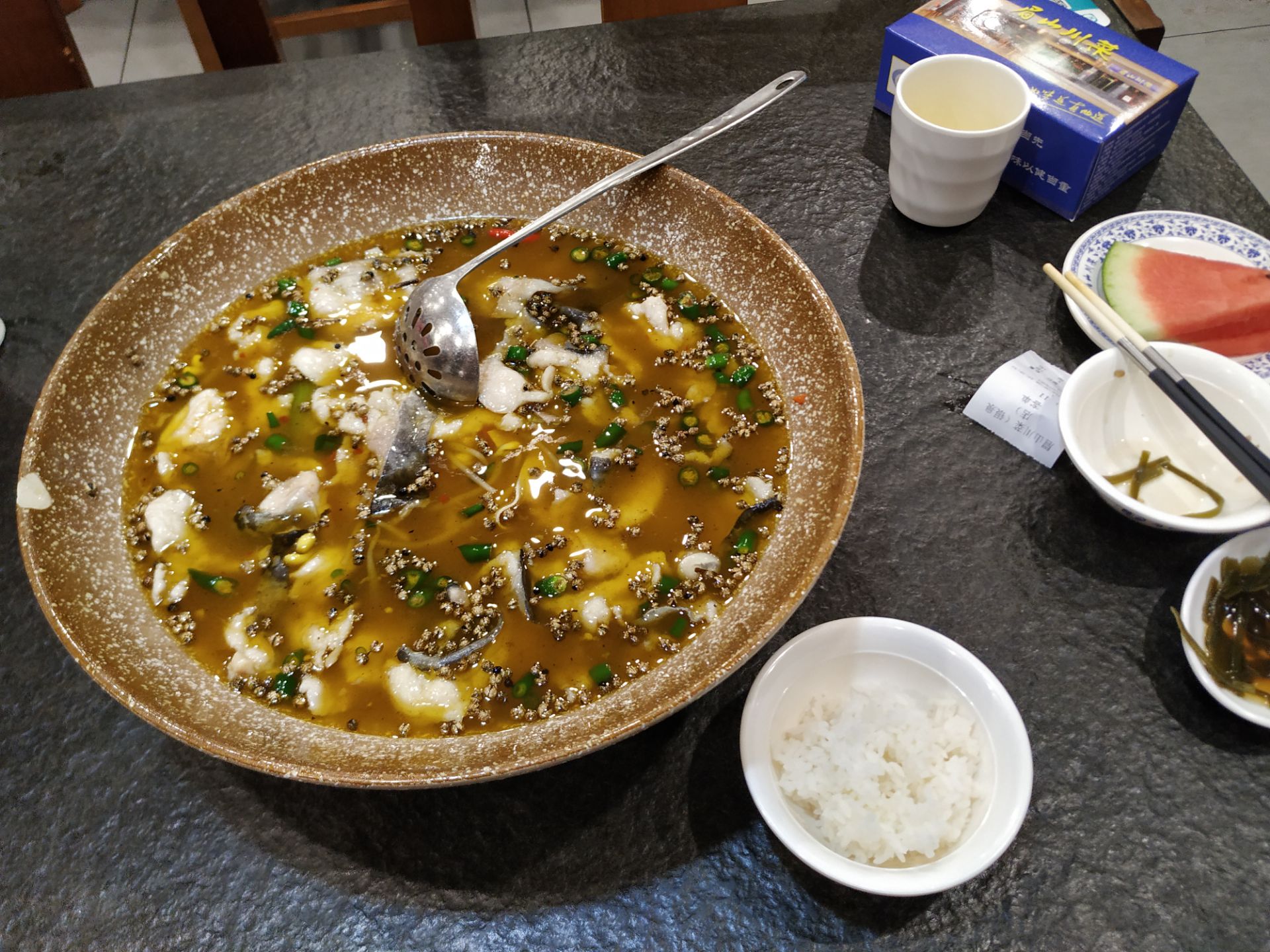 【携程美食林】银川眉山川菜(南门银泉店)餐馆,在银川吃了拉面,羊杂等