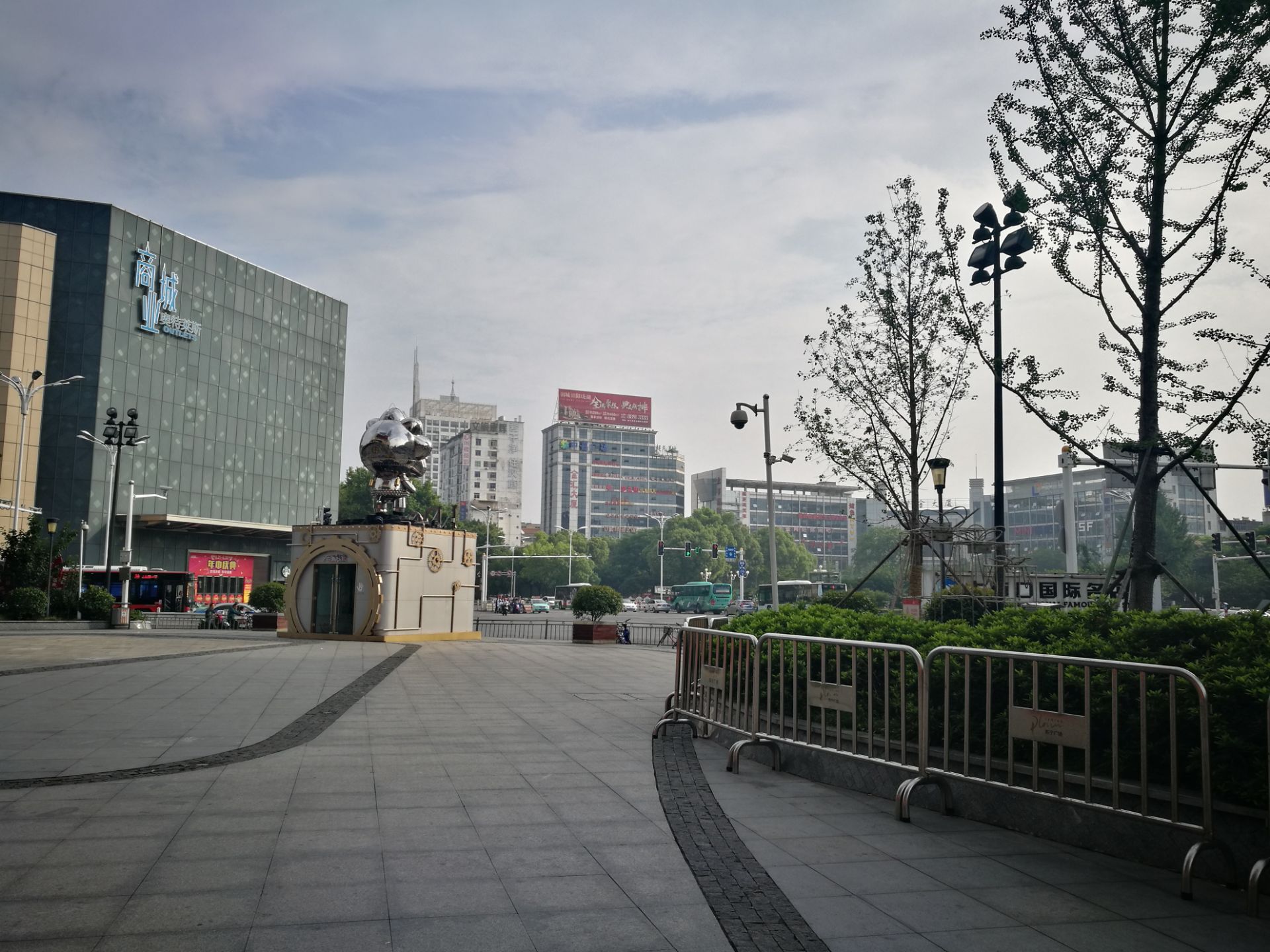 【携程攻略】镇江商业城购物,商业城是一个购物的综合体,以奥特莱斯