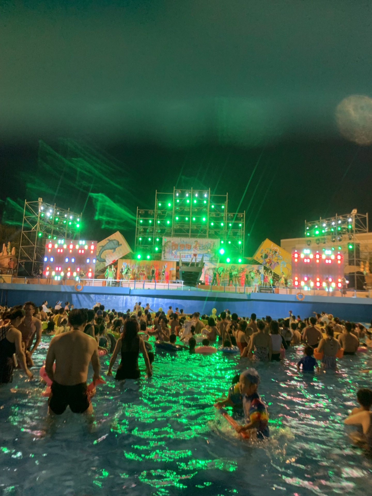 恐龙园侏罗纪水世界