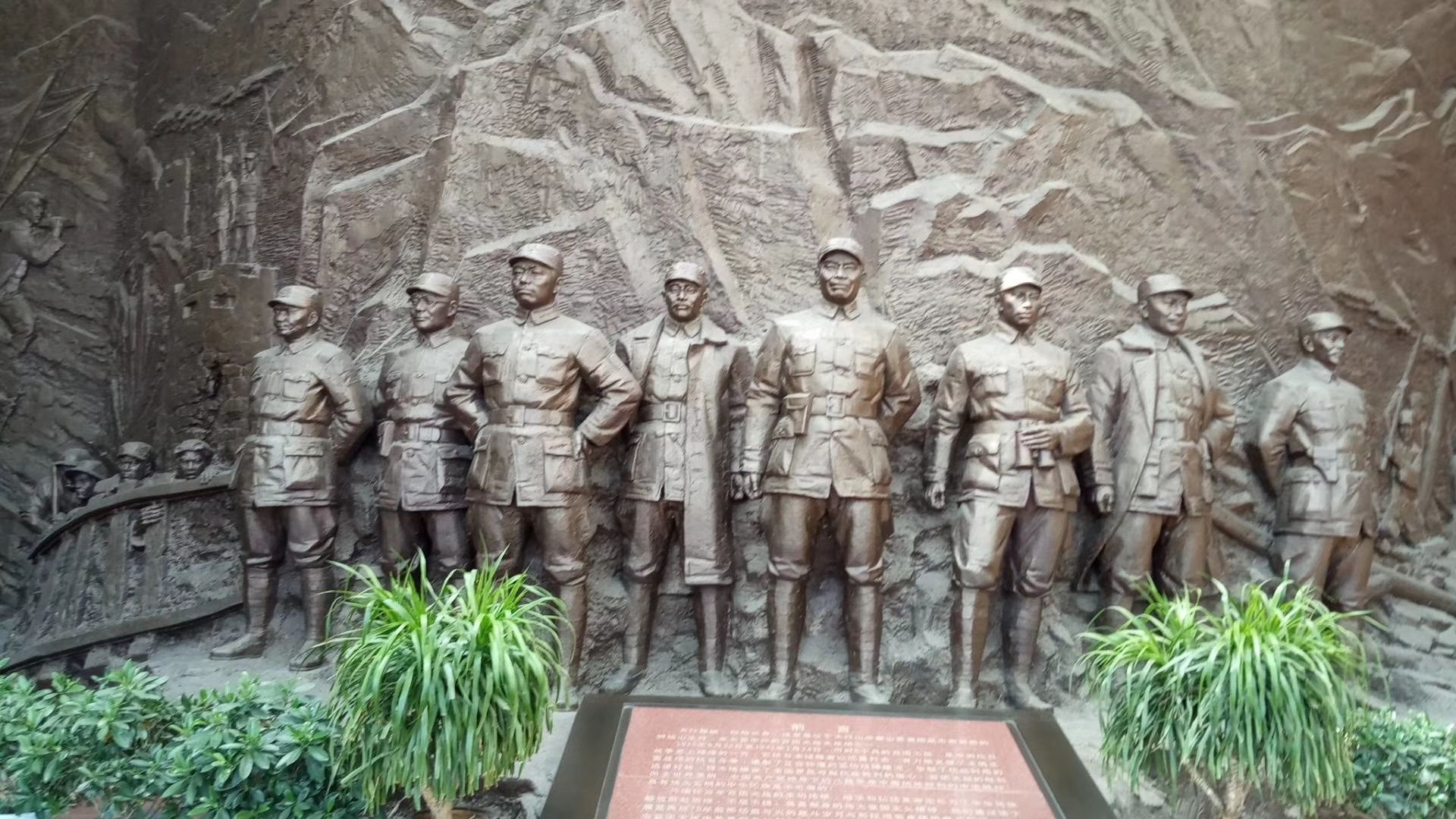 百团大战纪念馆建在阳泉市的狮脑山顶,因狮脑山也曾是百团大战的一个