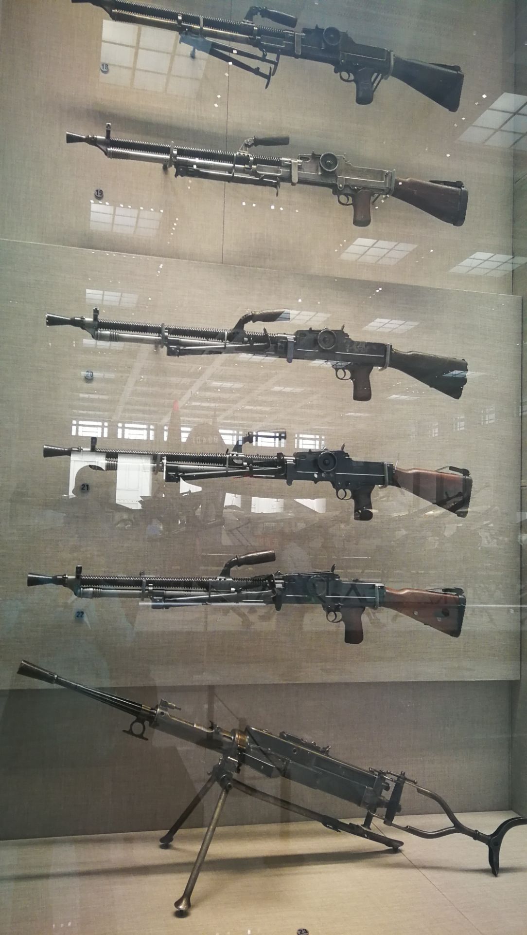 军事历史博物馆,馆内的藏品,文物和武器装备之全面和丰富让我们这些
